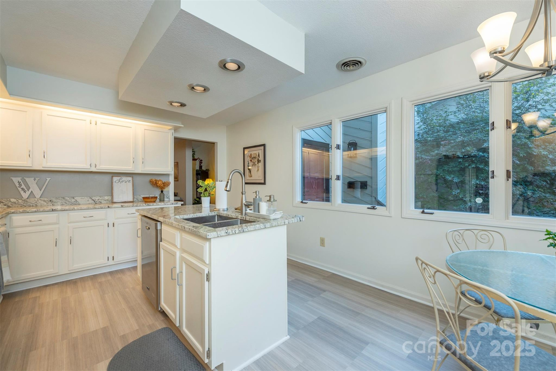 115 Clubwood Court - Photo 5
