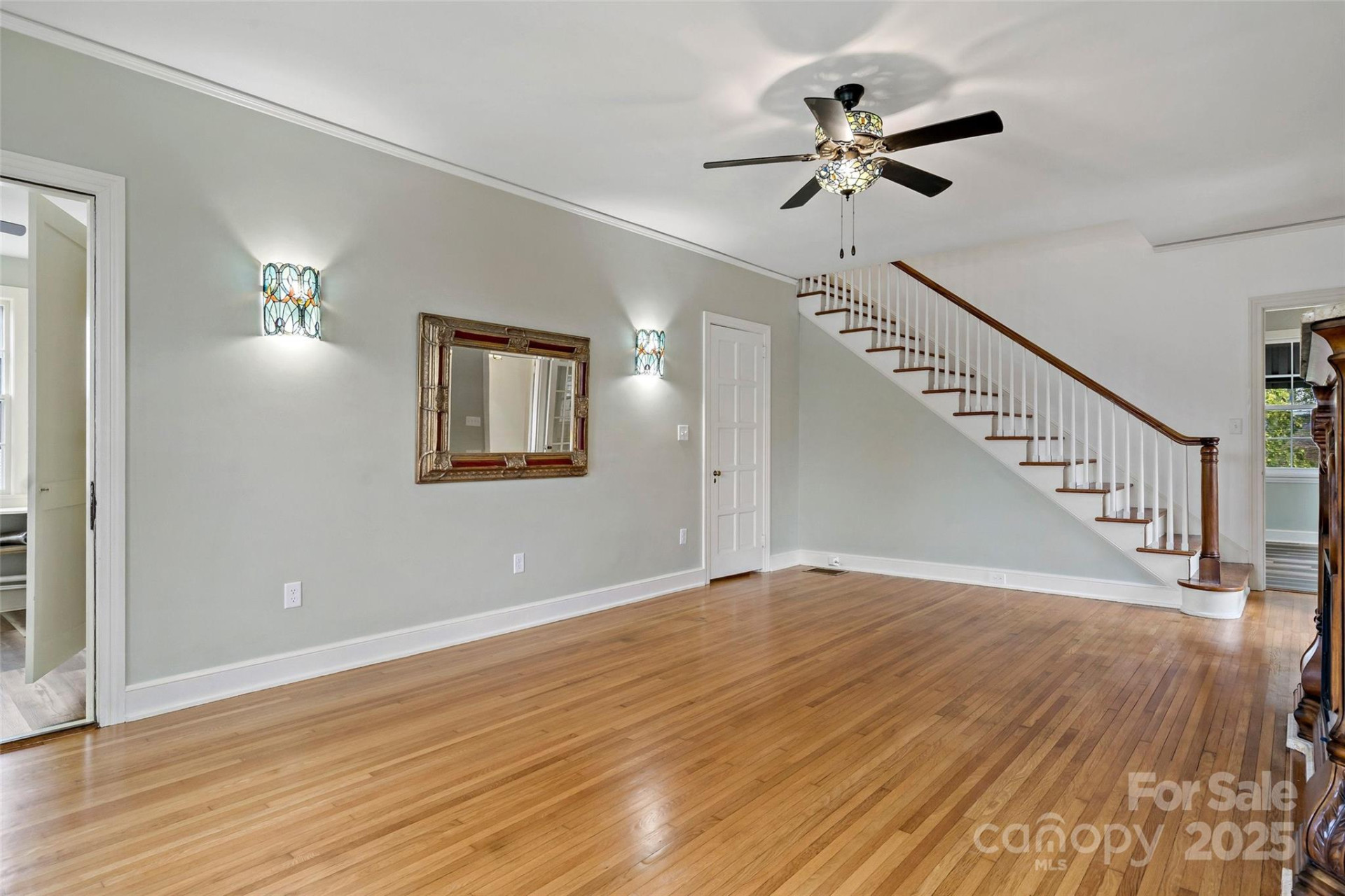 141 Madison Street - Photo 10