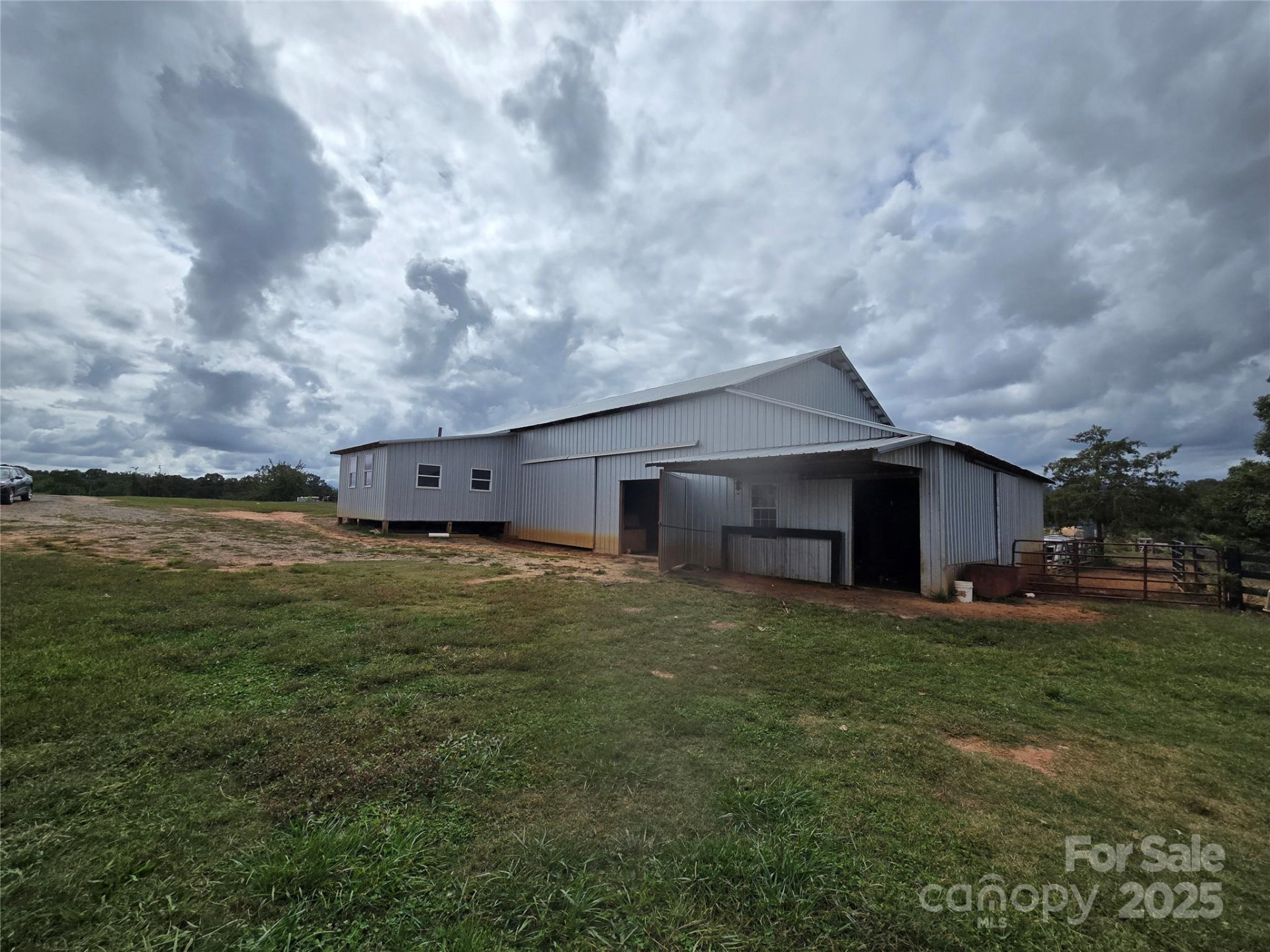 144 Iron Wheel Drive - Photo 12