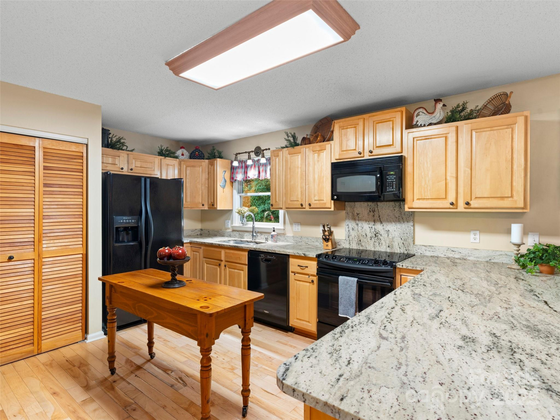 296 Ivy Ridge Circle - Photo 8