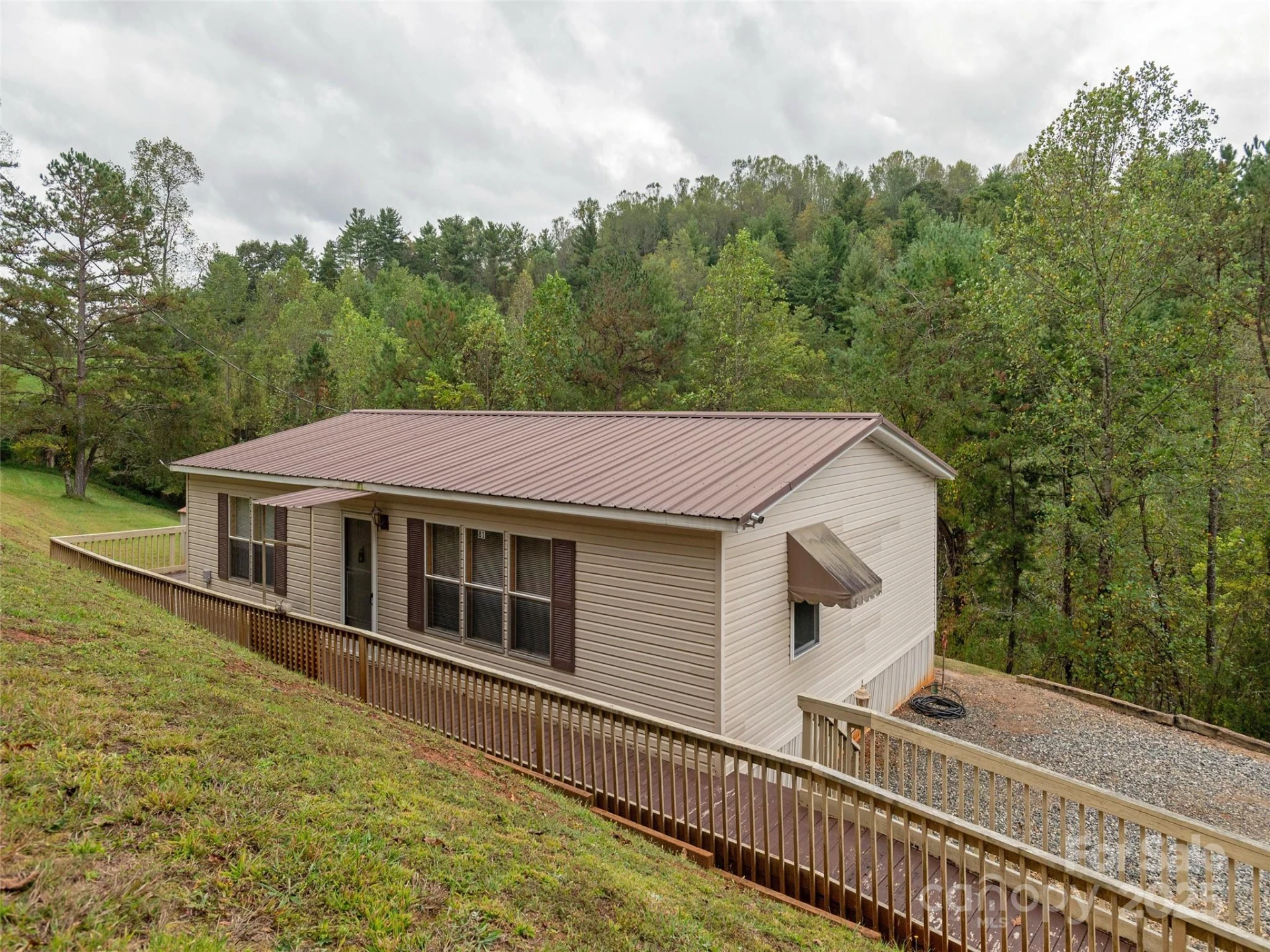 81 Mount Airy Road