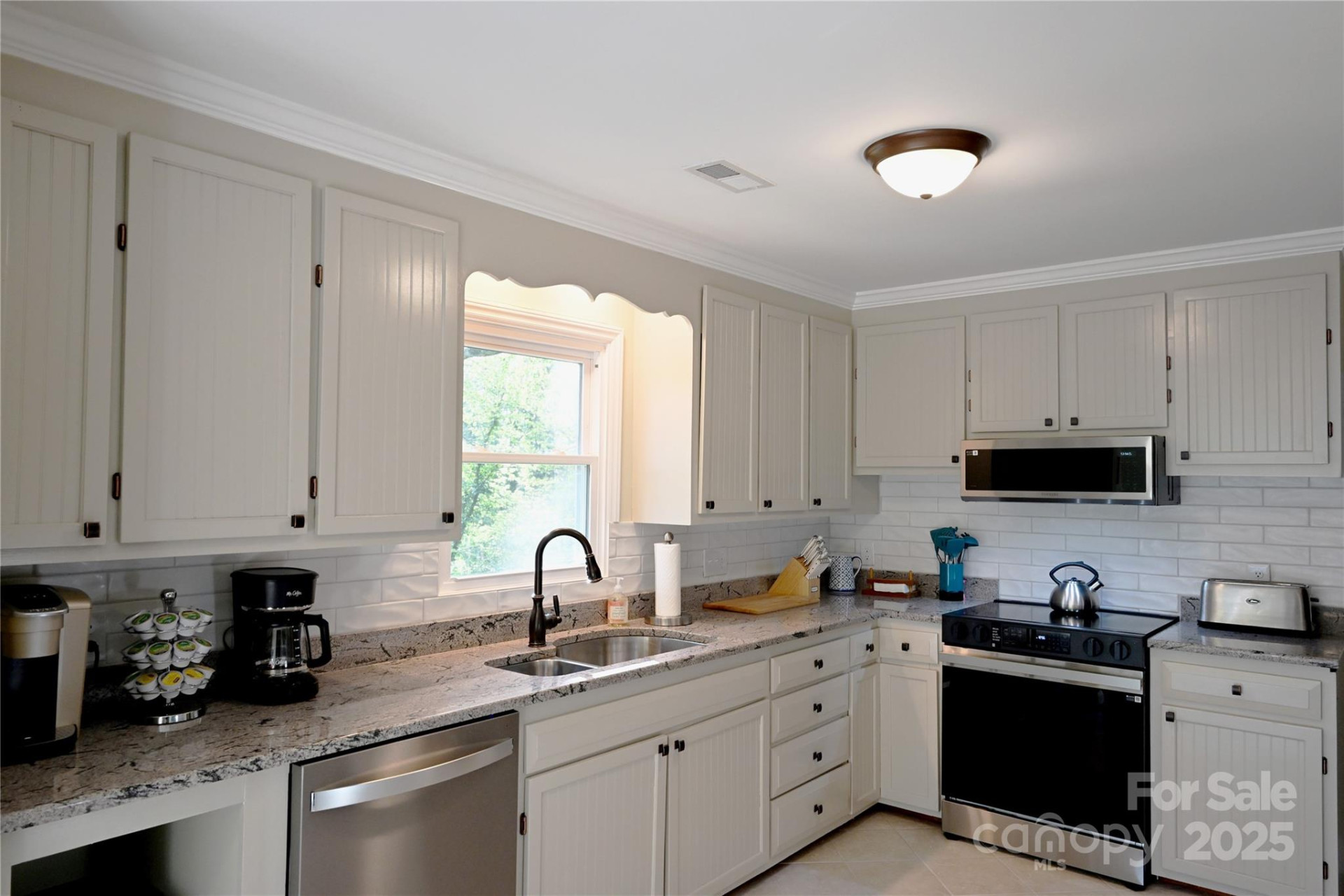 501 Fairway Drive - Photo 10