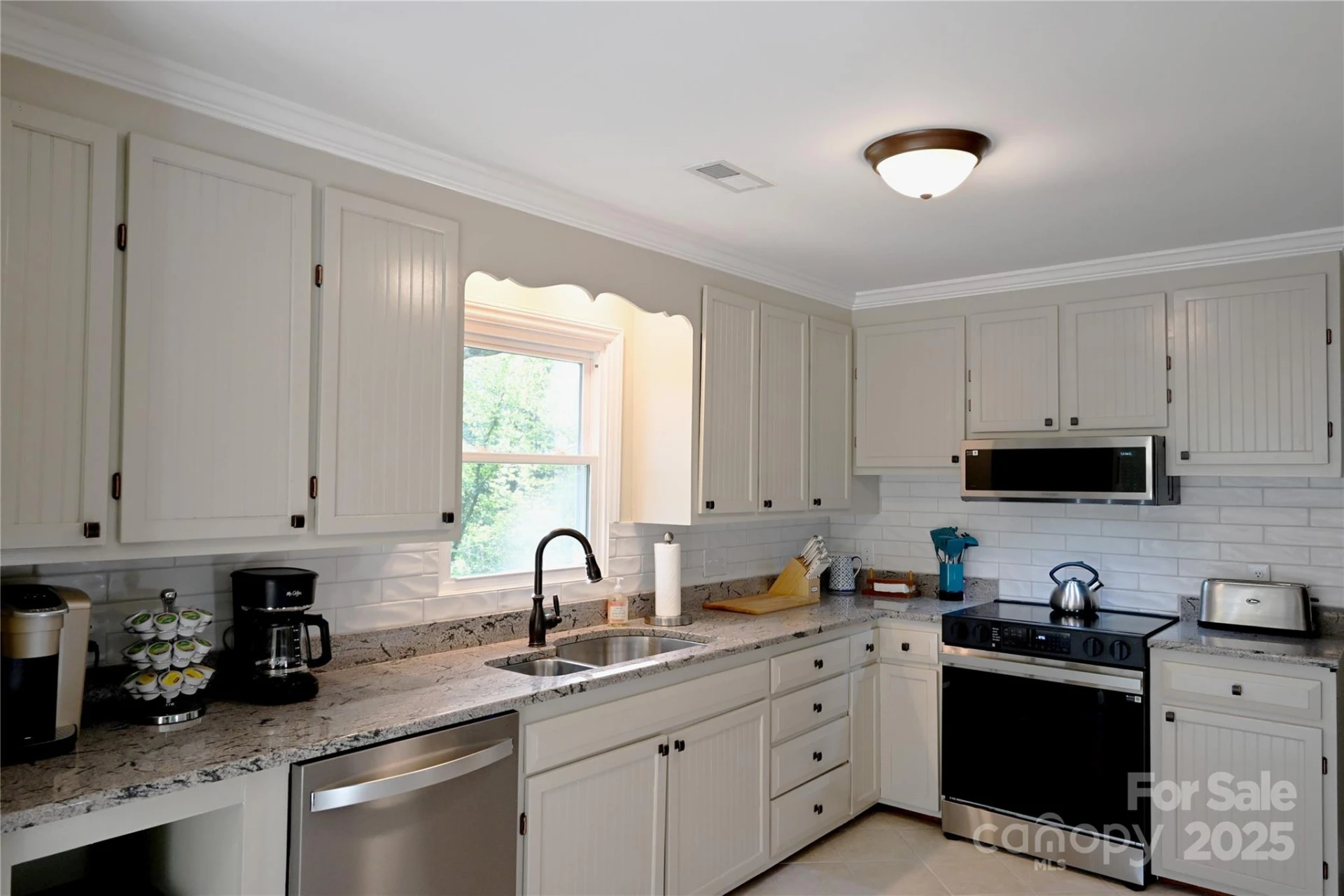 501 Fairway Drive - Photo 10