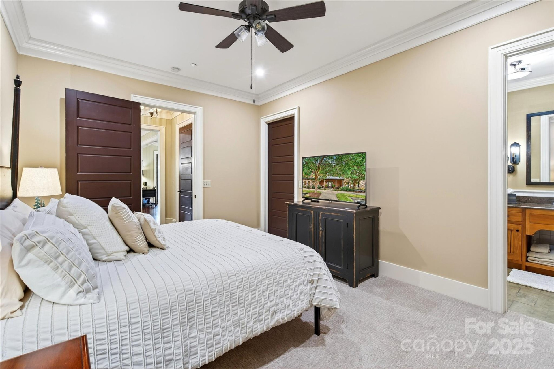 305 Clubhouse Lane #B102 - Photo 18