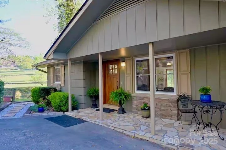501 Fairway Drive
