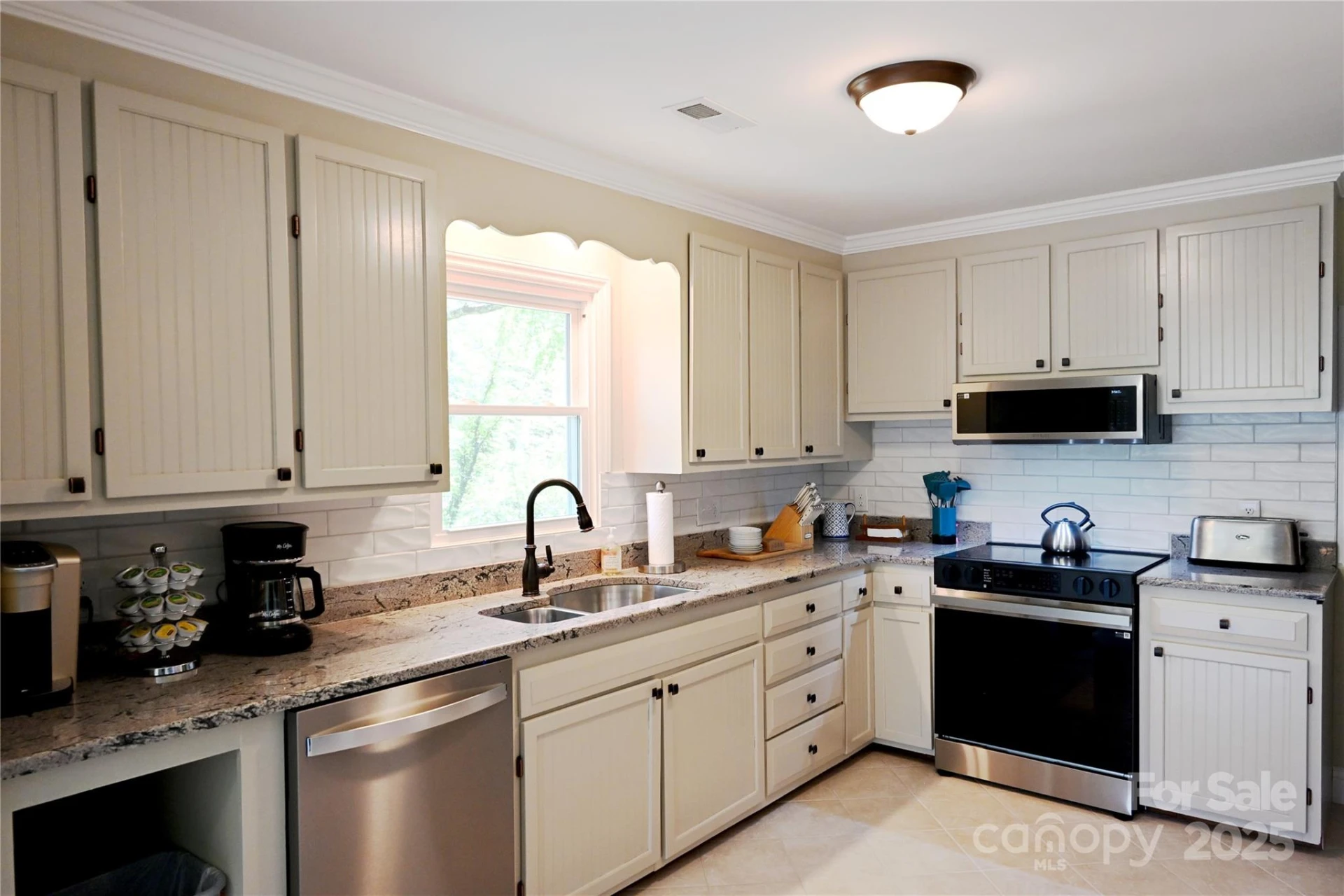 501 Fairway Drive - Photo 10