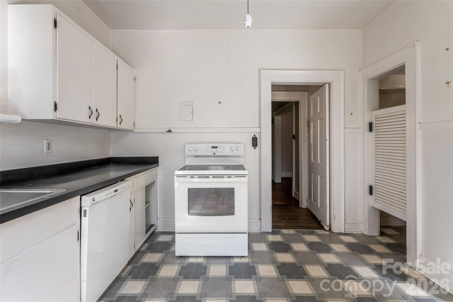 325 Vanderbilt Road - Photo 17