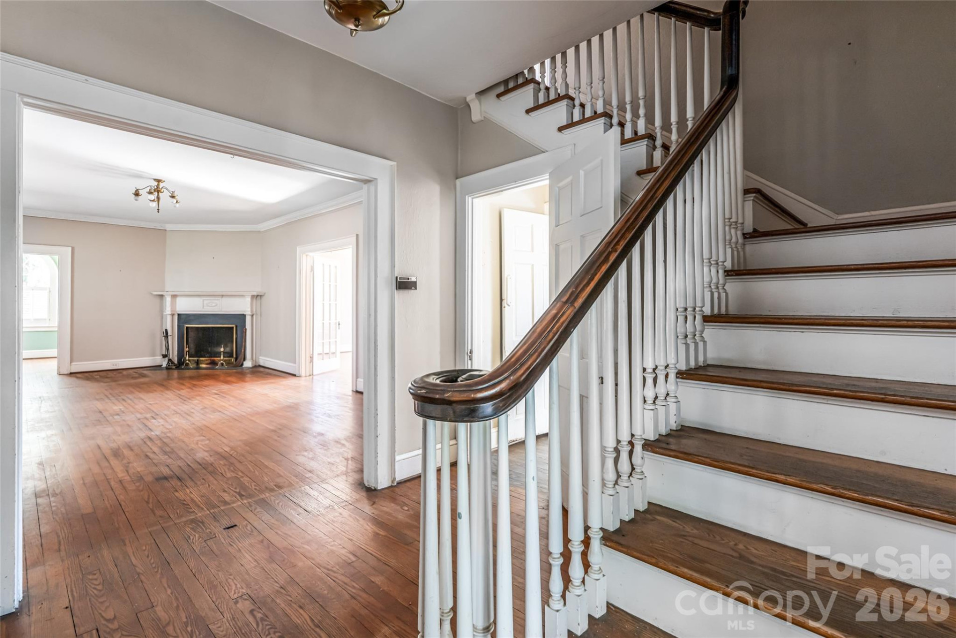 325 Vanderbilt Road - Photo 10