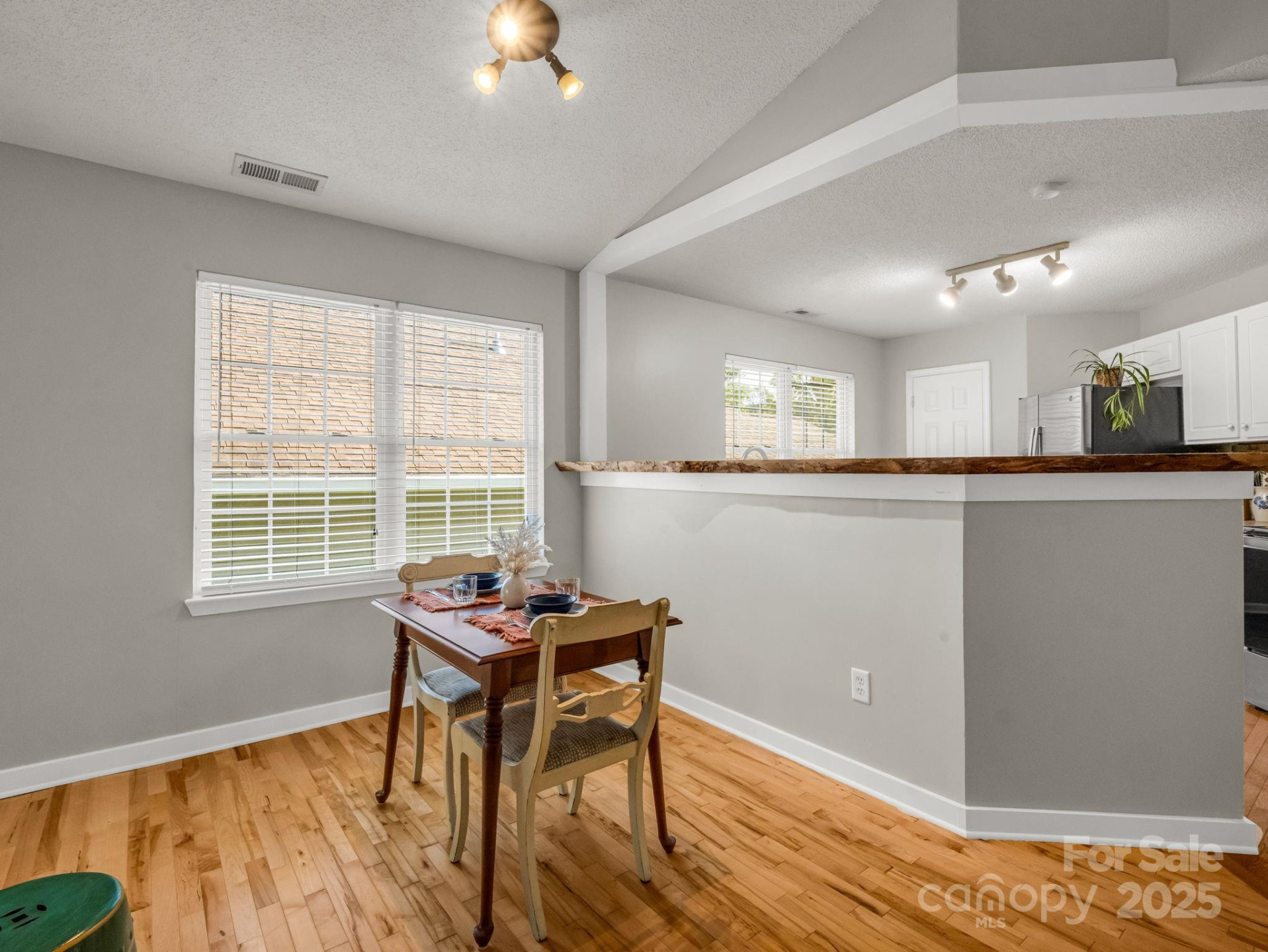 110 Creeks End Circle - Photo 13
