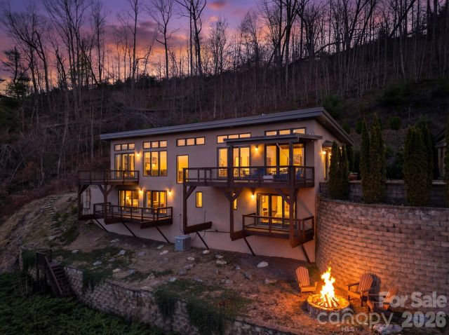128 Leisure Mountain Road