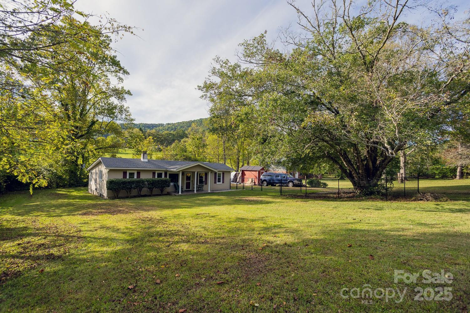 948 Riceville Road - Photo 2
