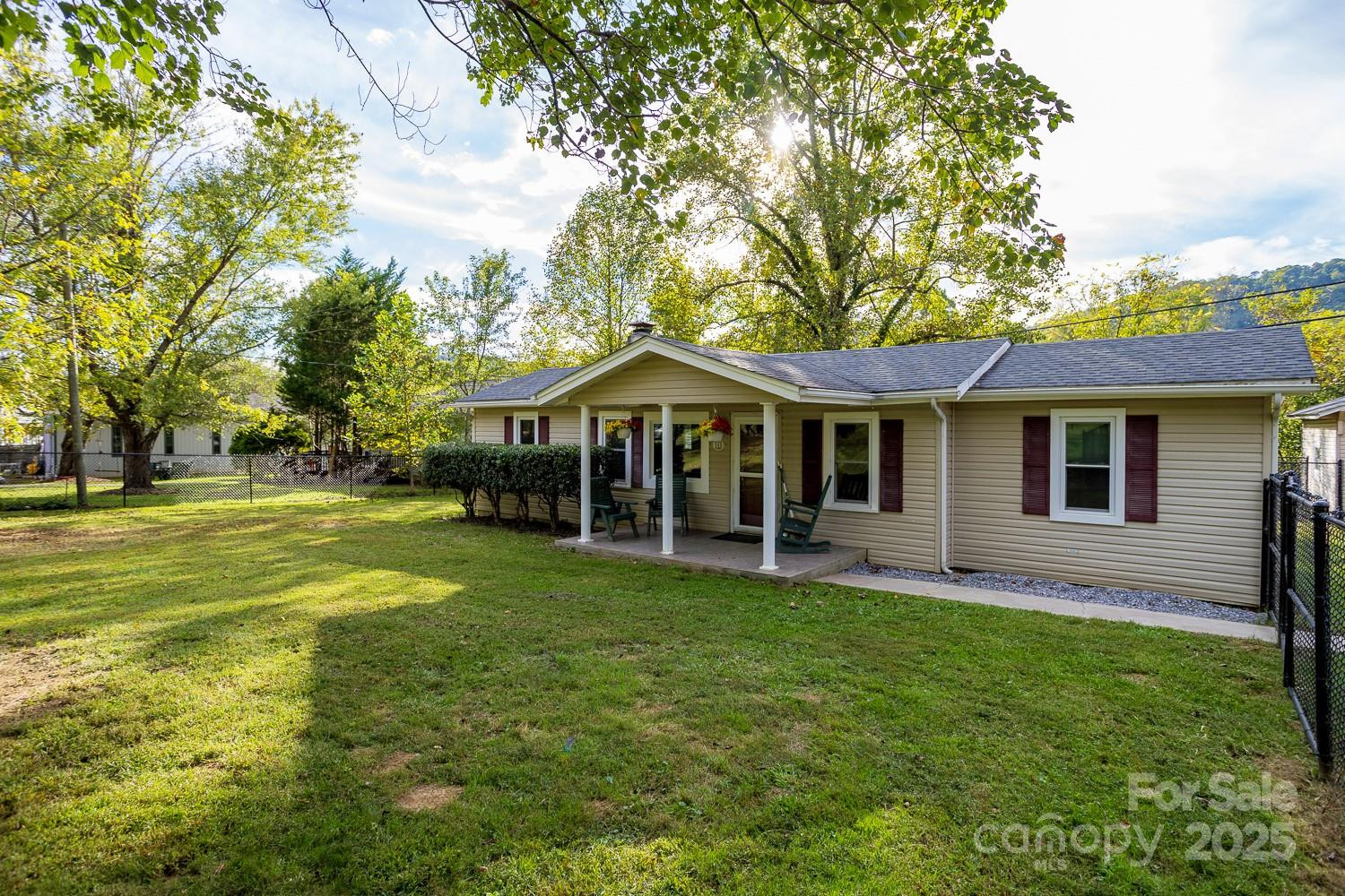 948 Riceville Road - Photo 6