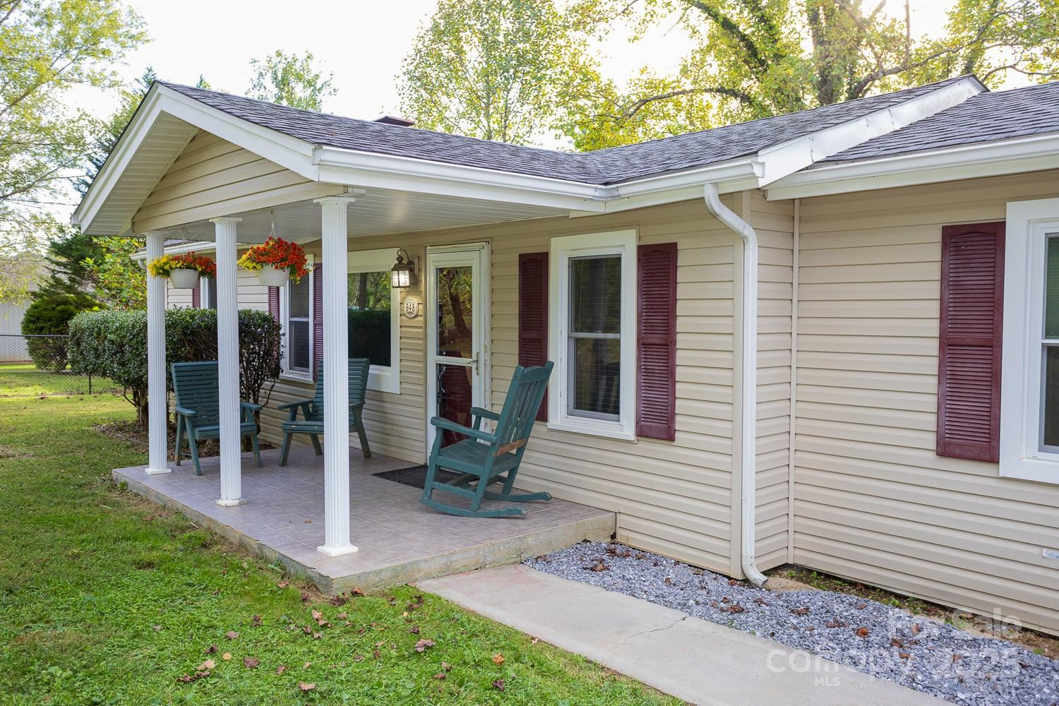 948 Riceville Road - Photo 7