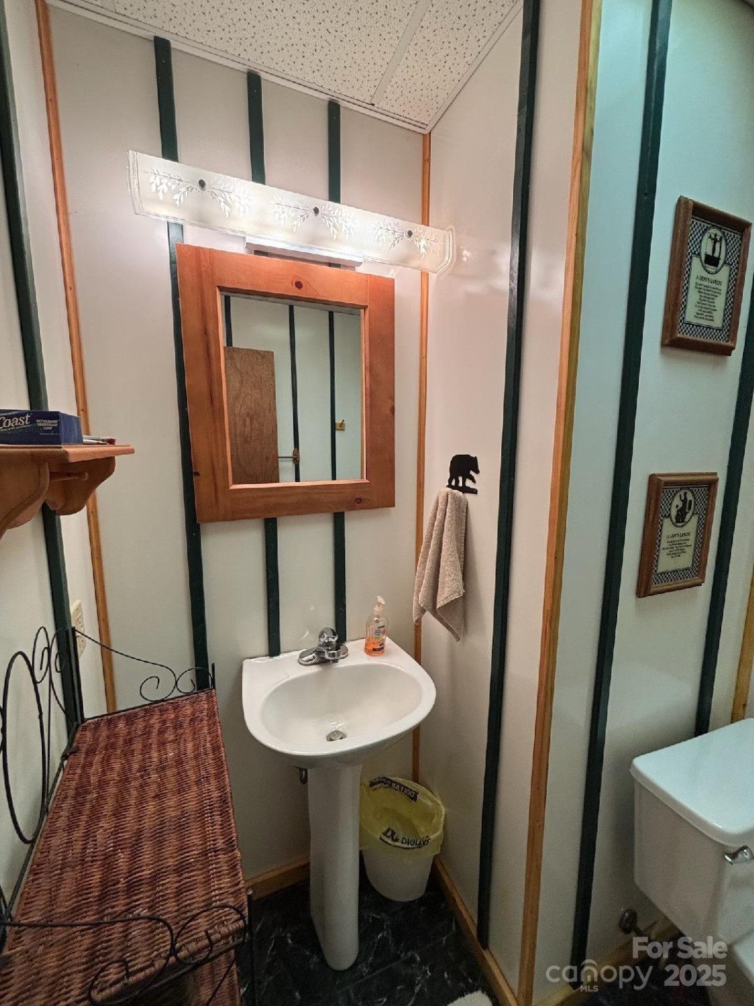 408 Dora Lane - Photo 22