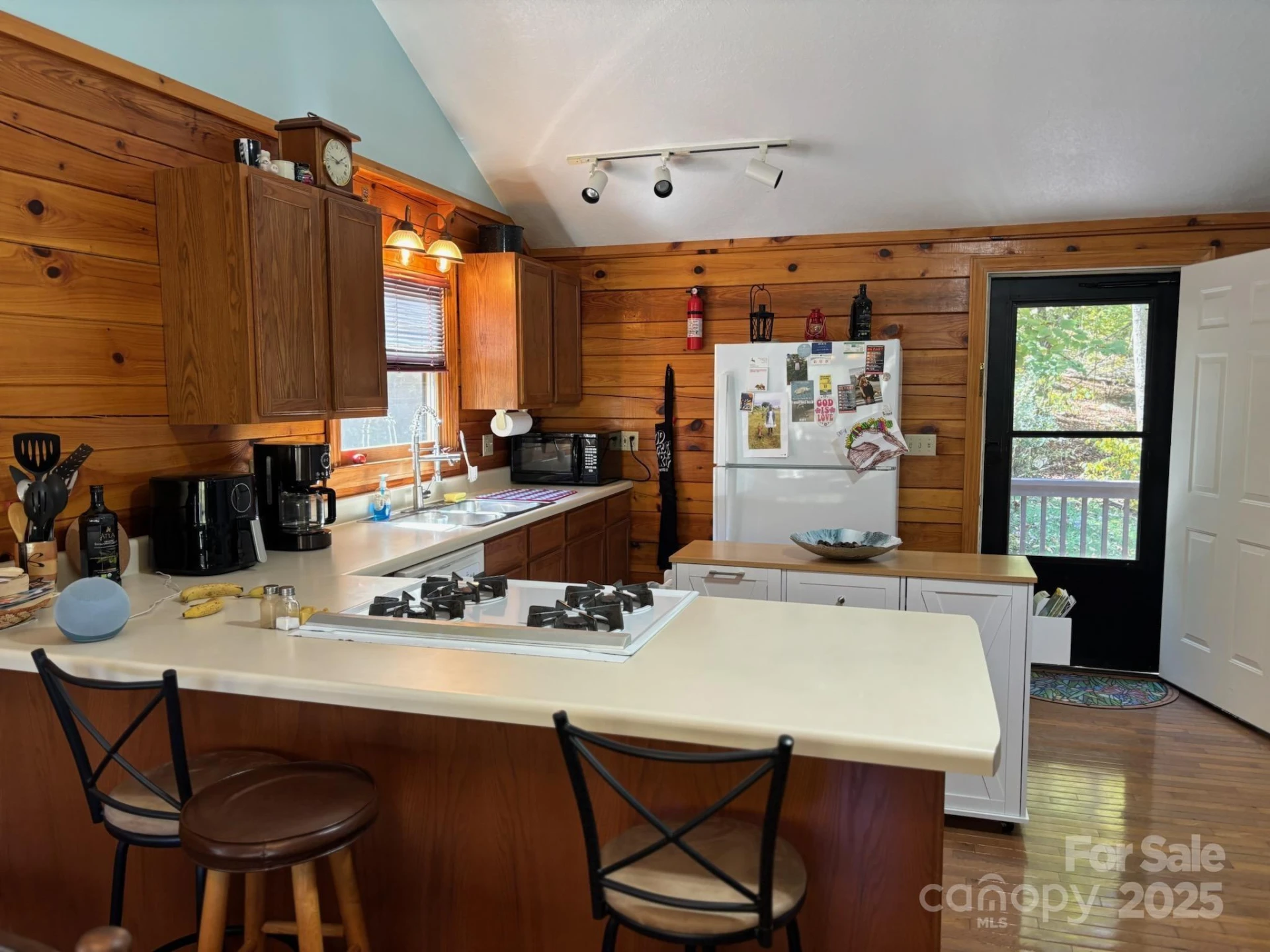 408 Dora Lane - Photo 9