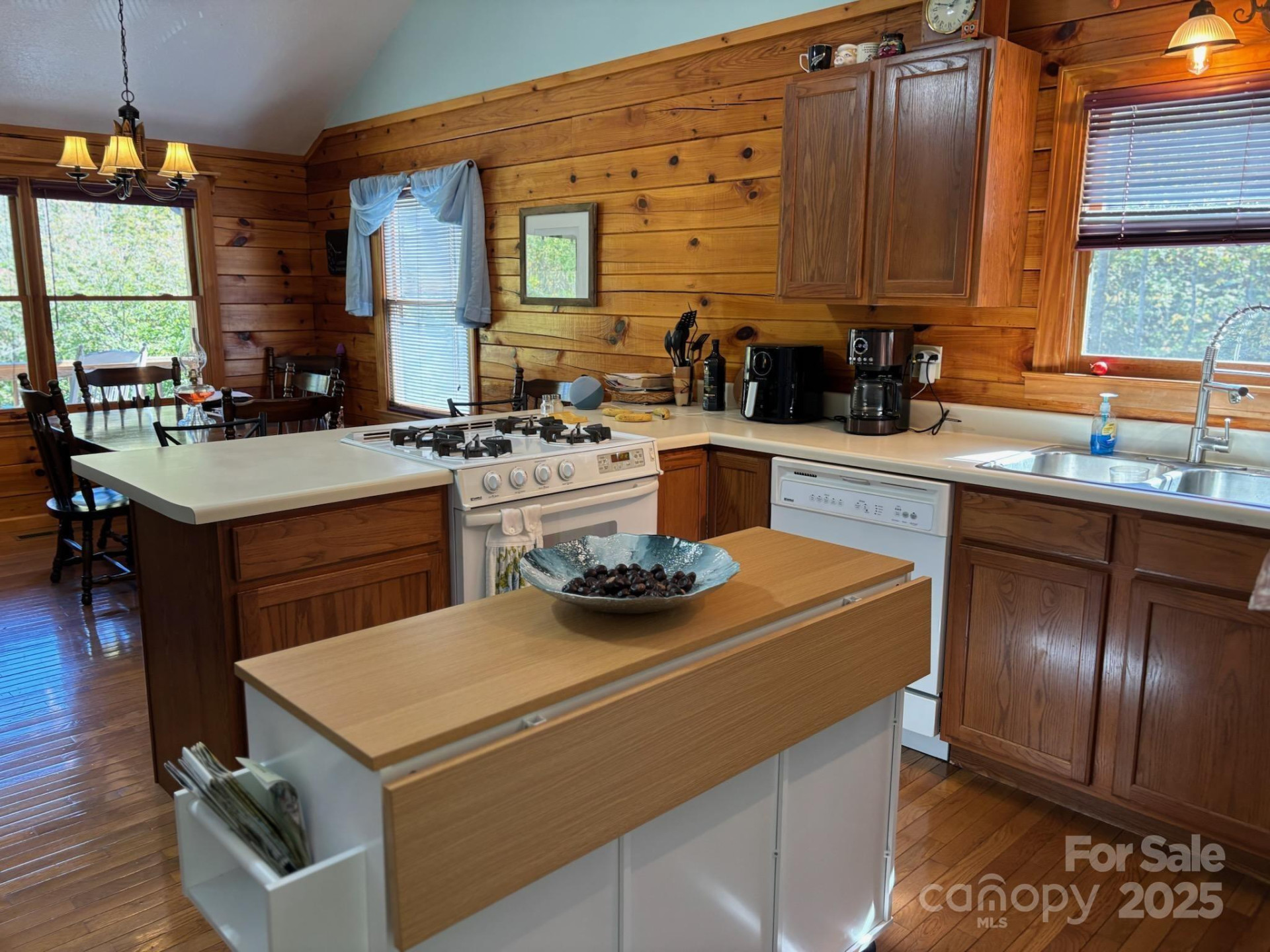 408 Dora Lane - Photo 10