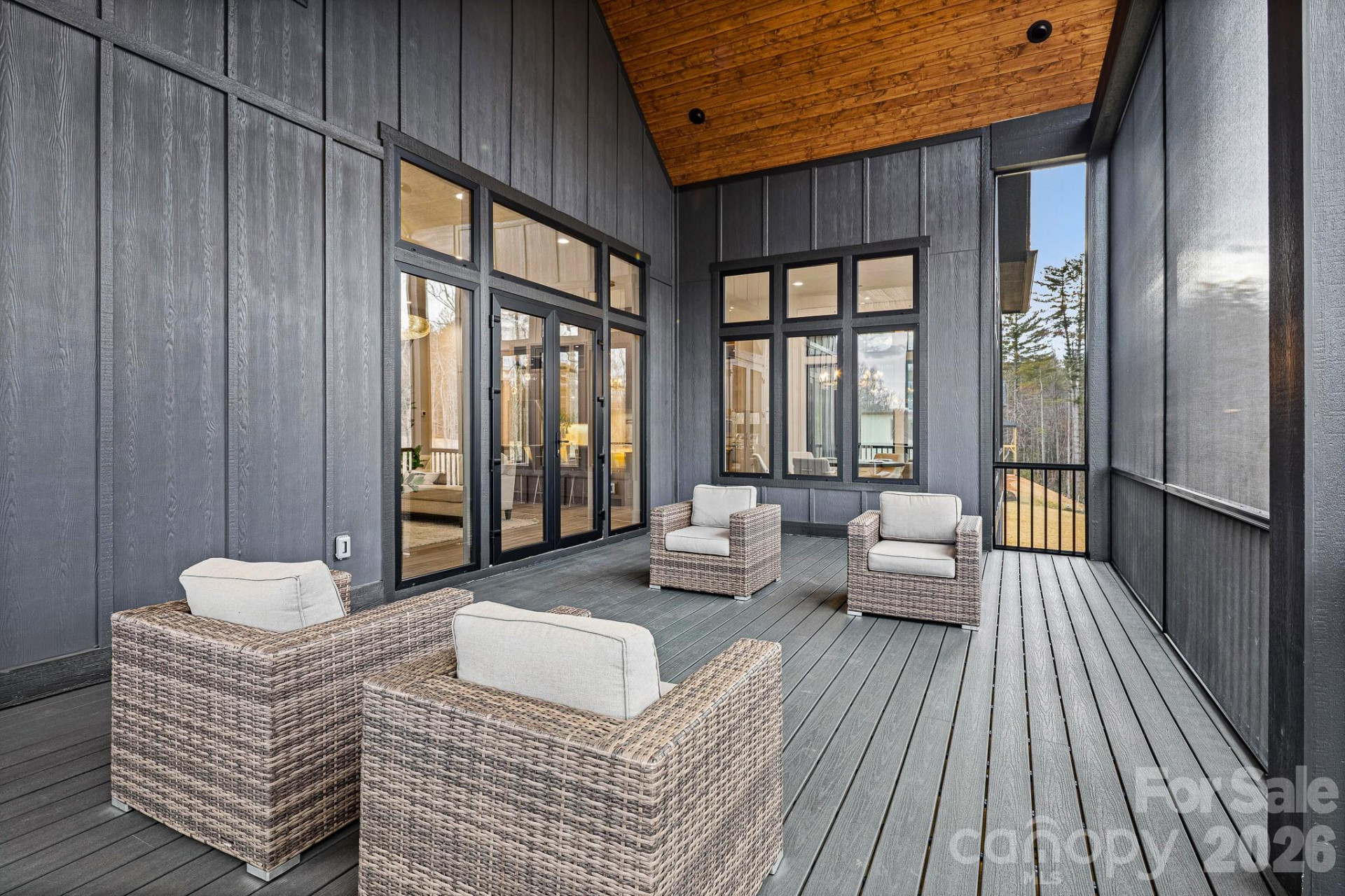 132 Sunridge Avenue - Photo 12