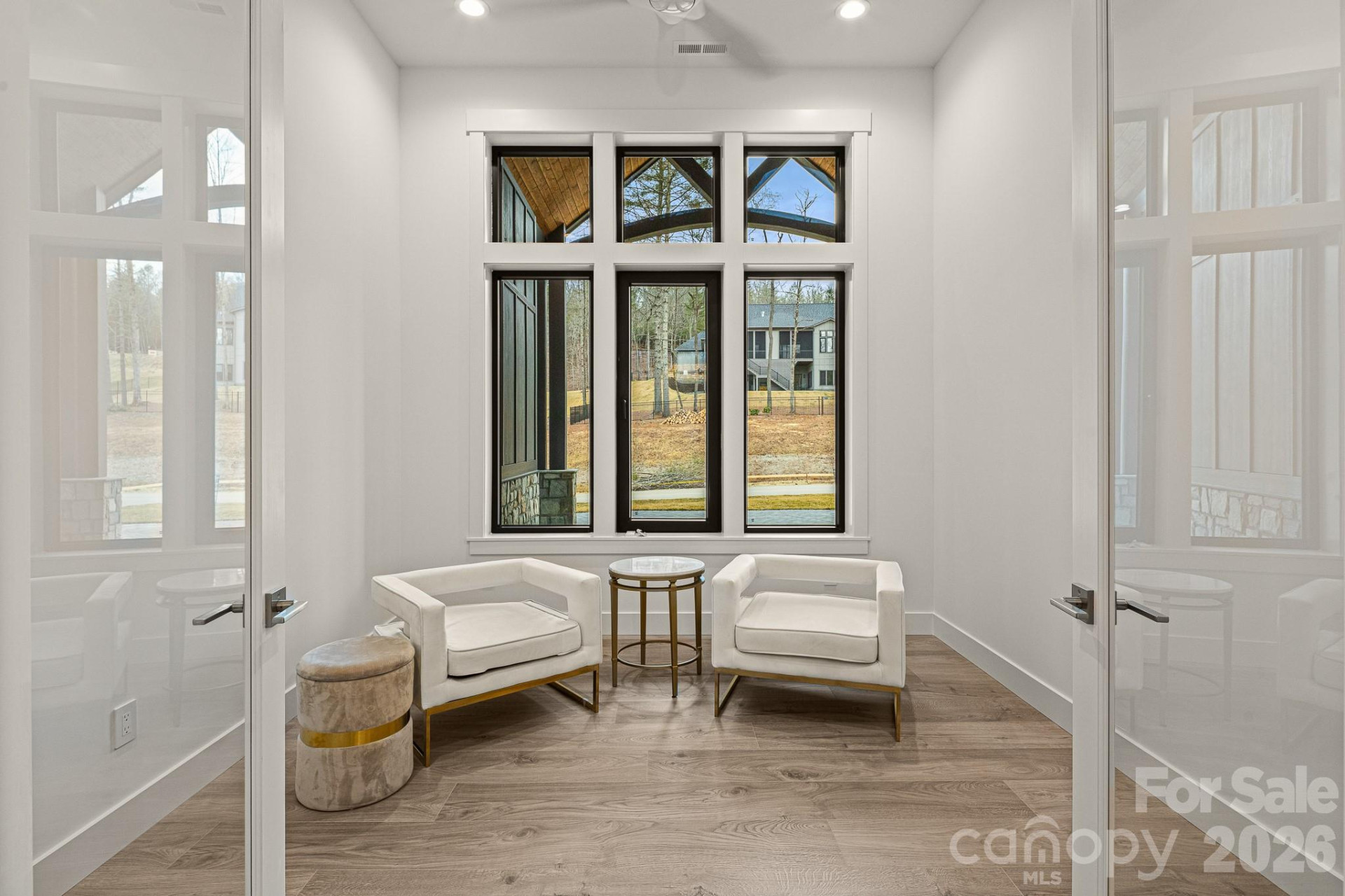 132 Sunridge Avenue - Photo 15