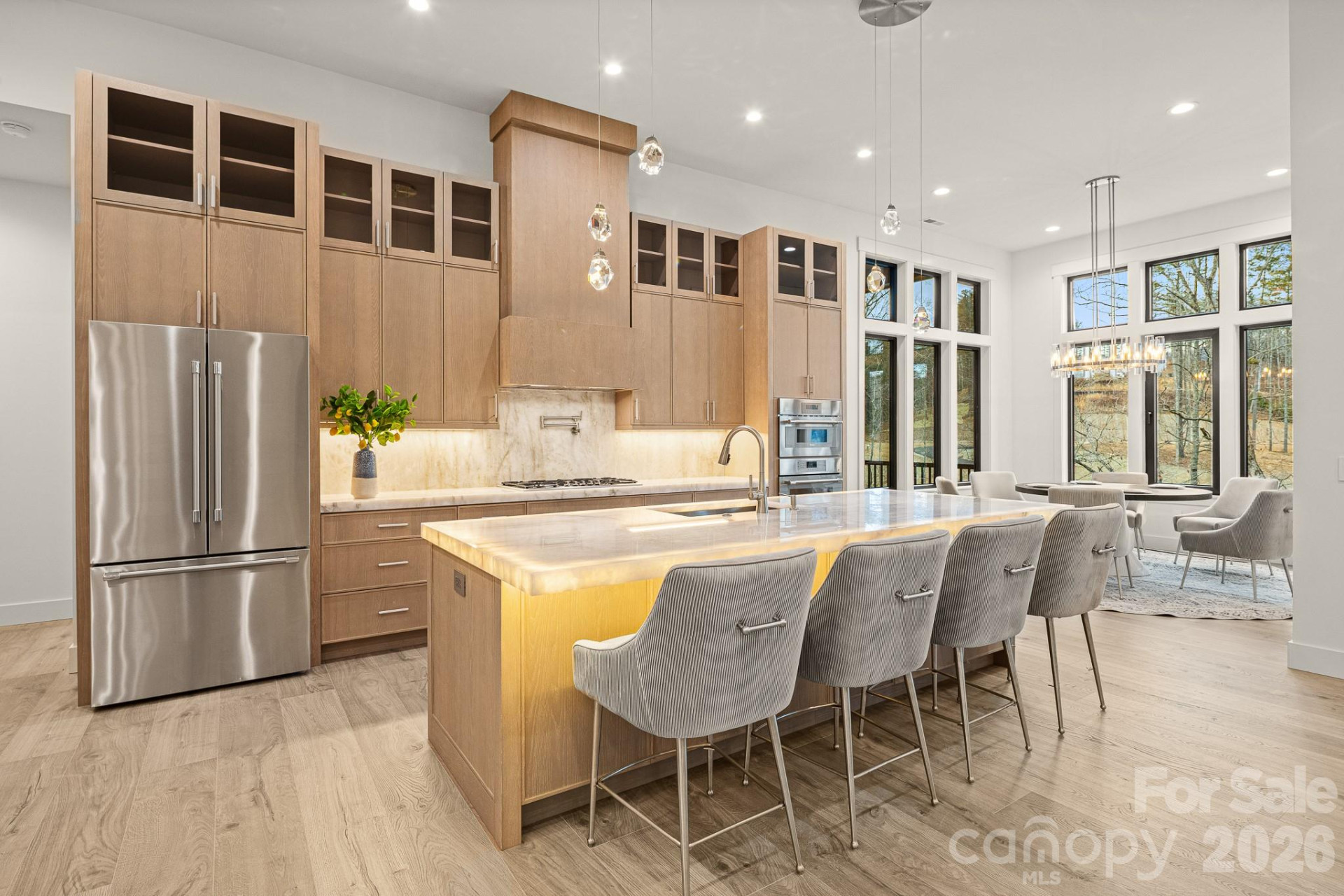 132 Sunridge Avenue - Photo 6