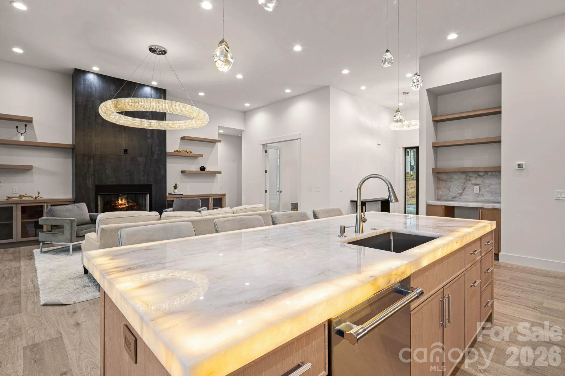 132 Sunridge Avenue - Photo 7