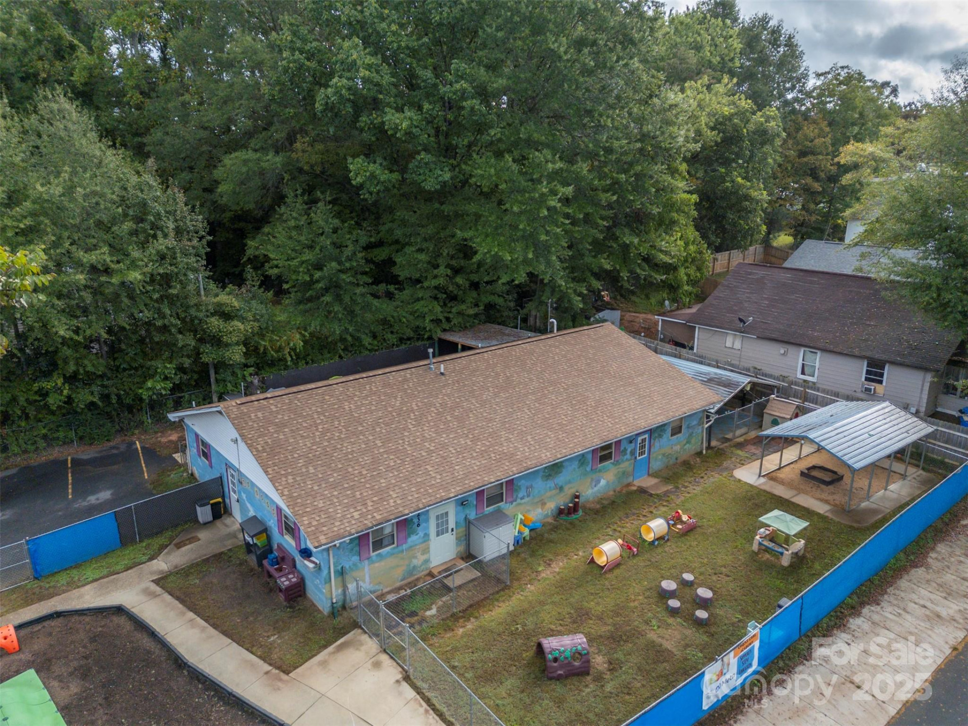 236 Textile Avenue - Photo 2