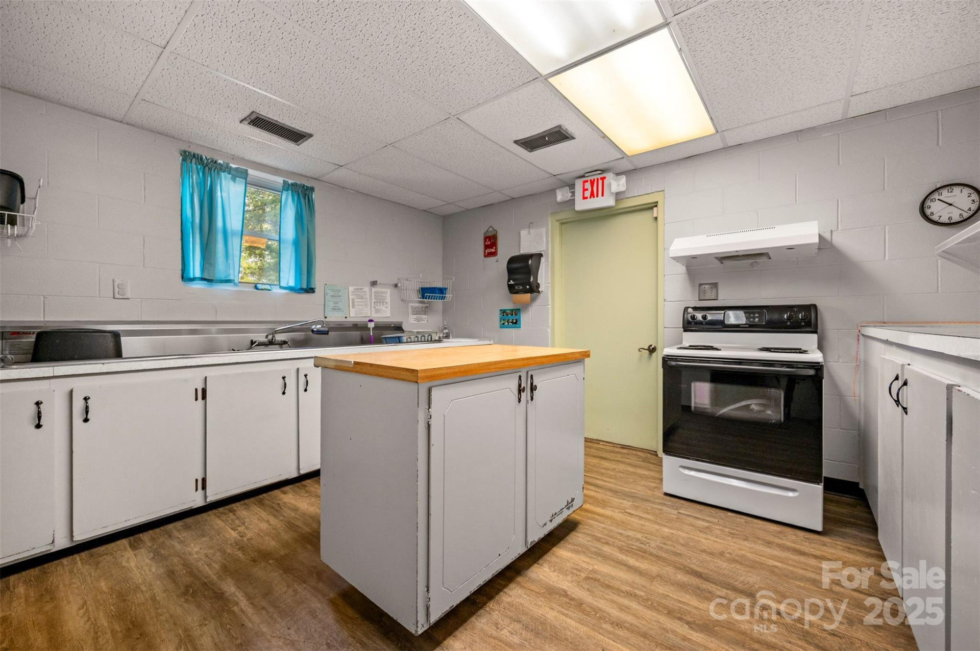 236 Textile Avenue - Photo 15