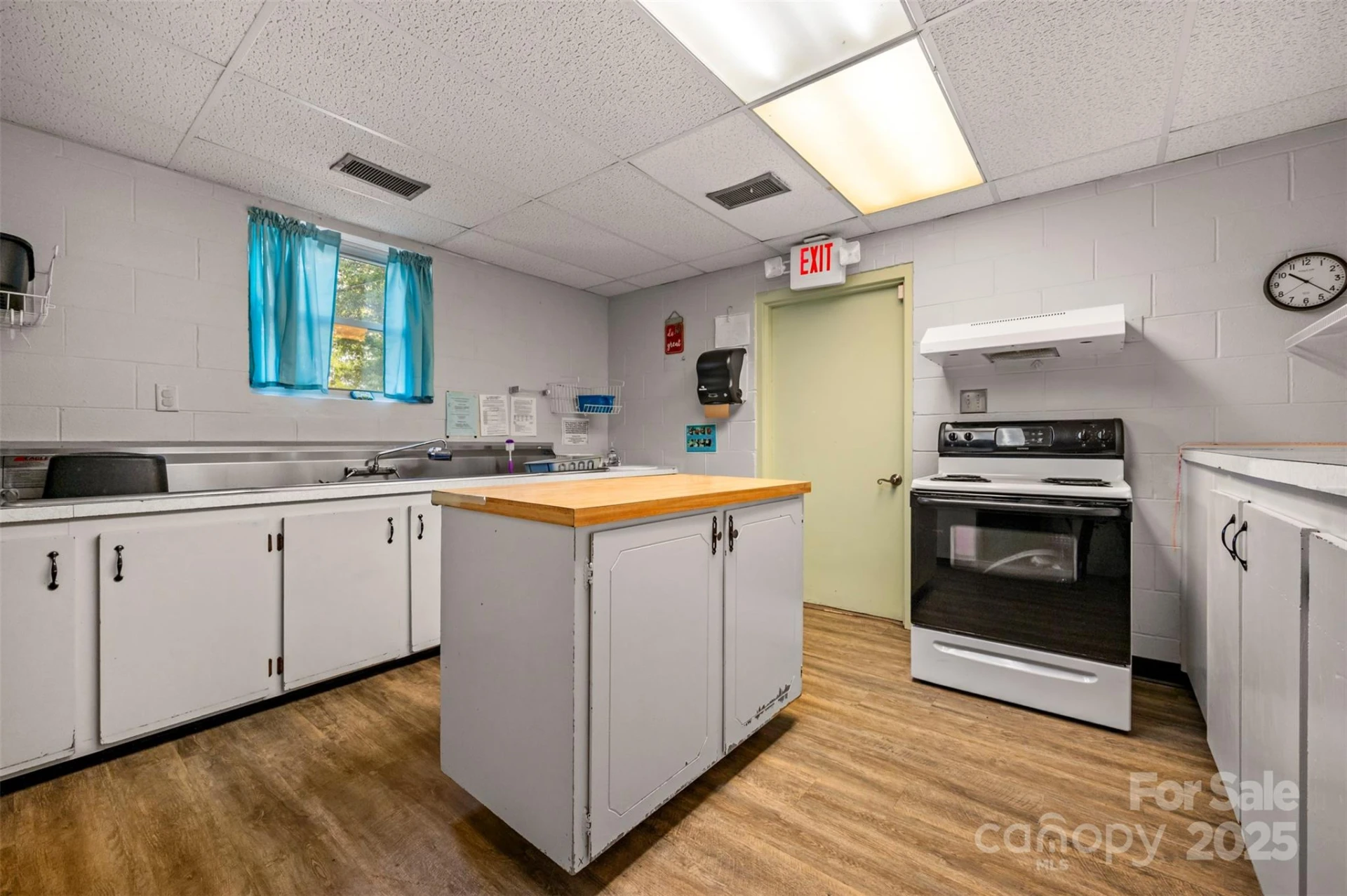 236 Textile Avenue - Photo 15