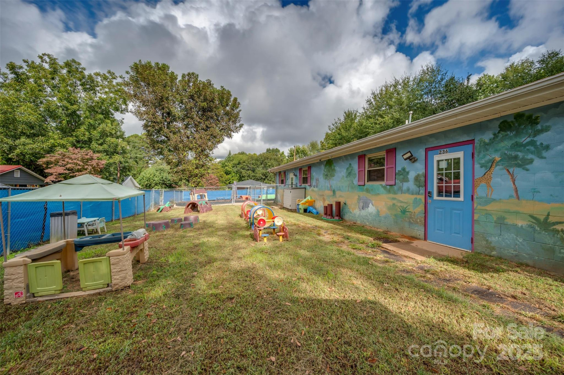 236 Textile Avenue - Photo 5