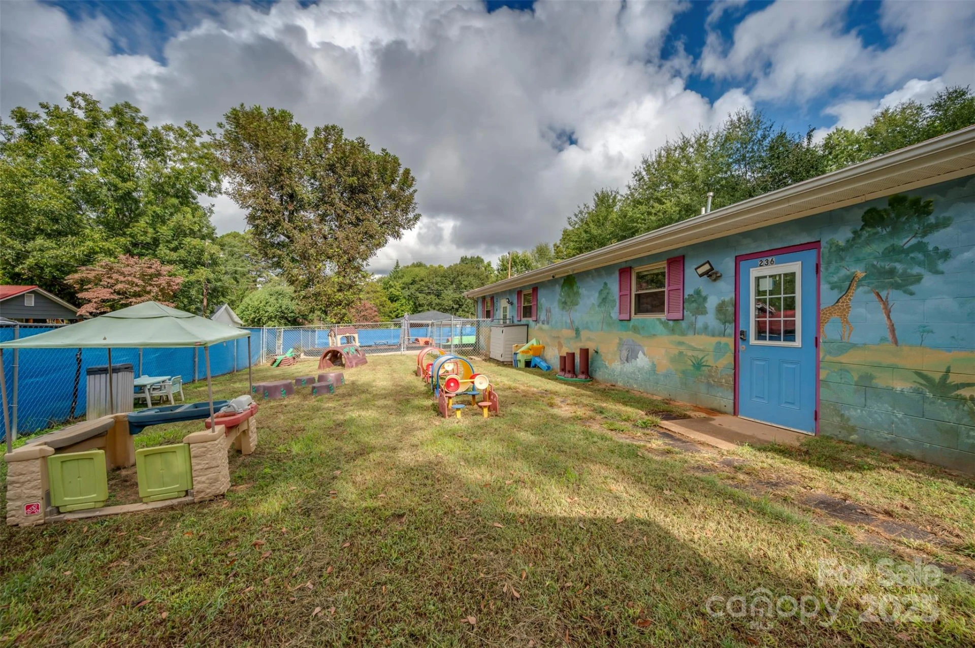 236 Textile Avenue - Photo 5