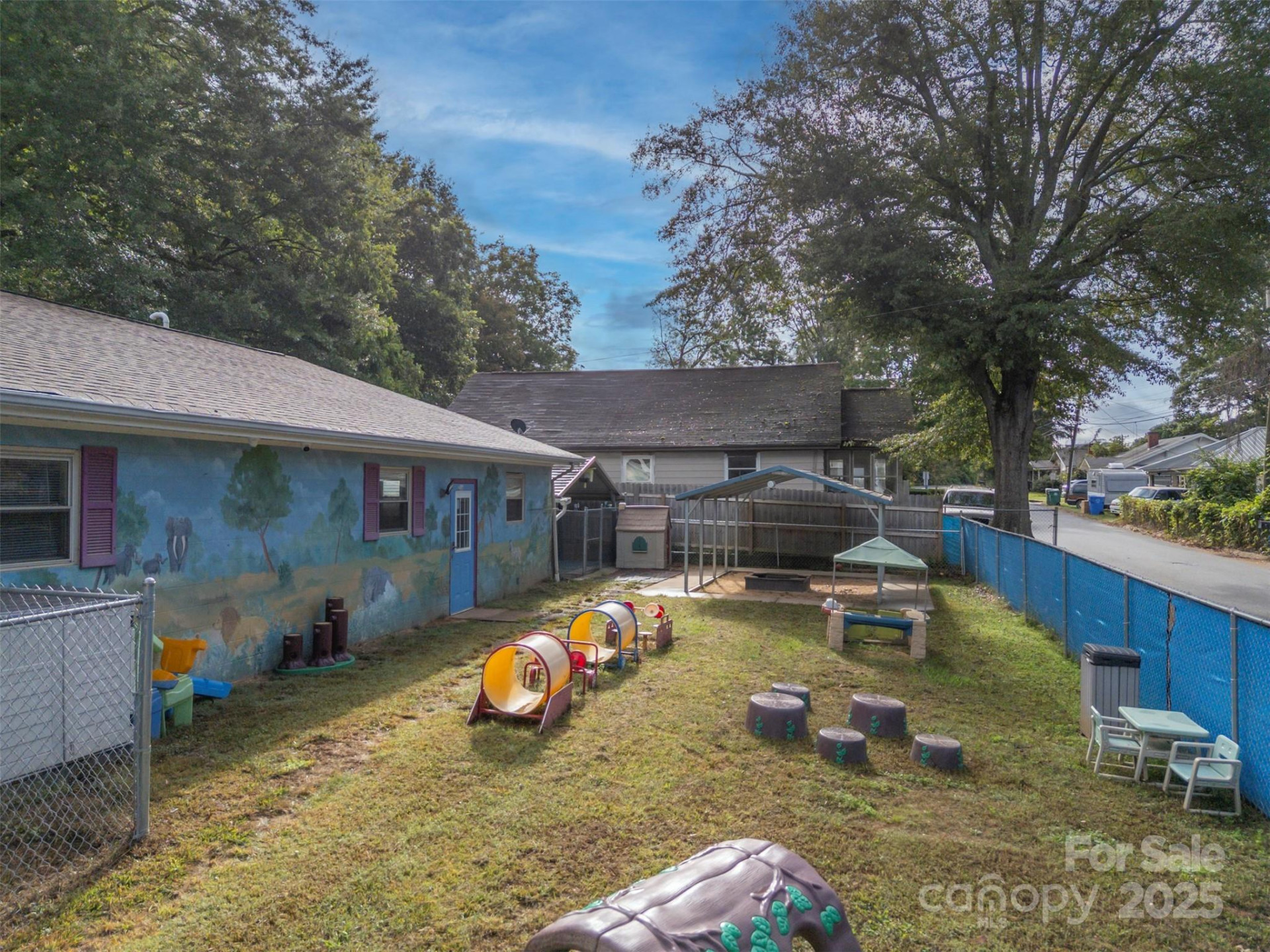 236 Textile Avenue - Photo 6