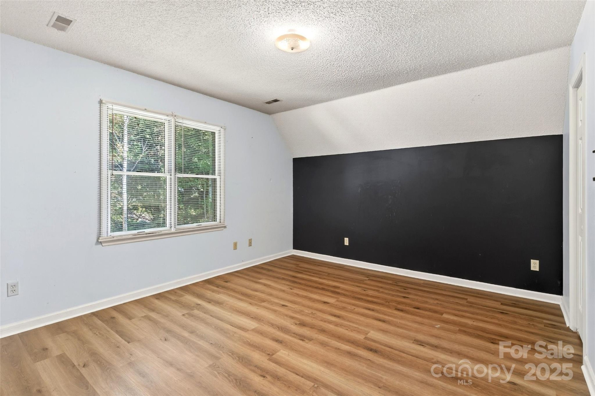 820 Lakey Gap Road - Photo 19