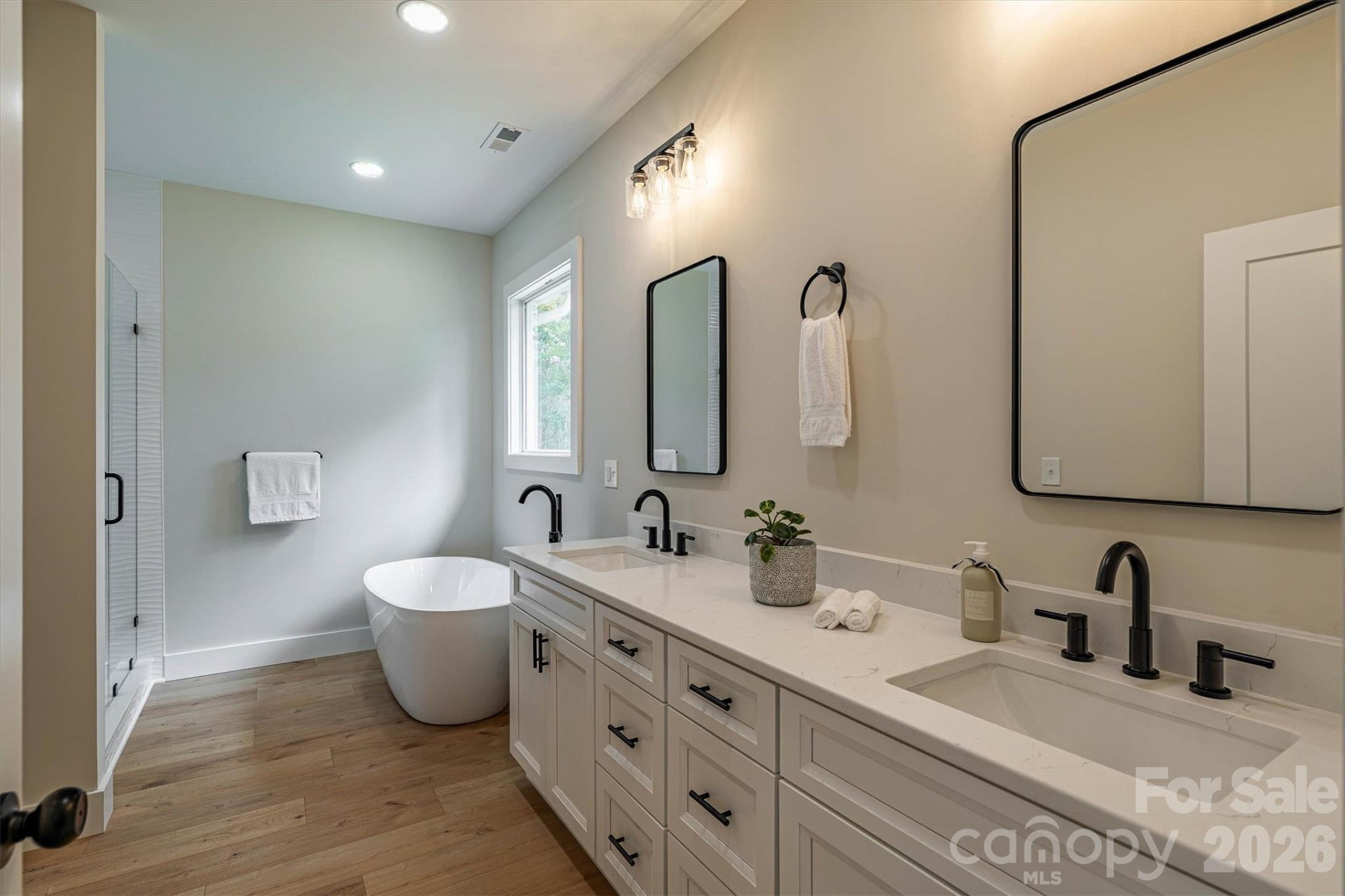 1008 Faith Court - Photo 16