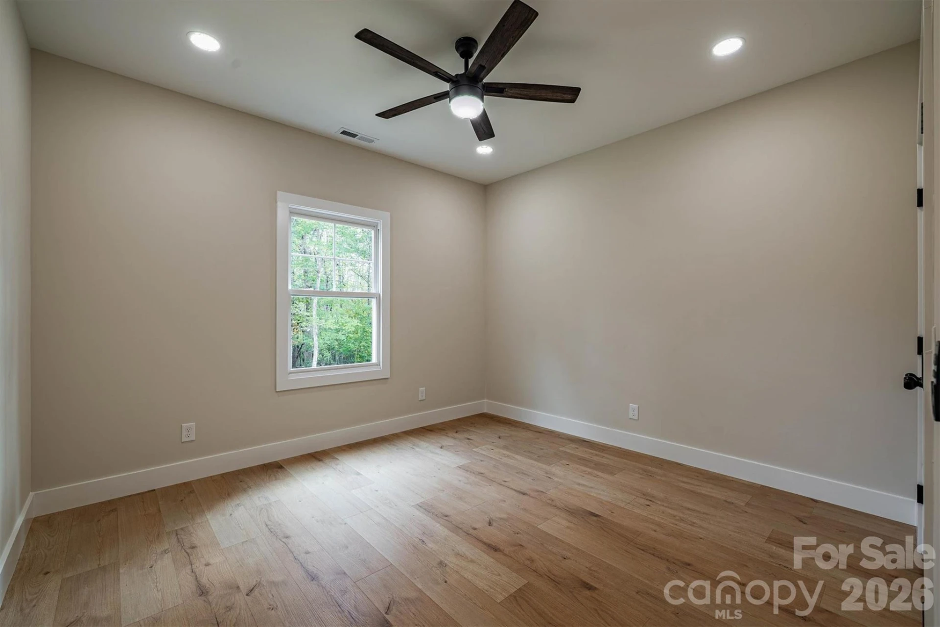 1008 Faith Court - Photo 22