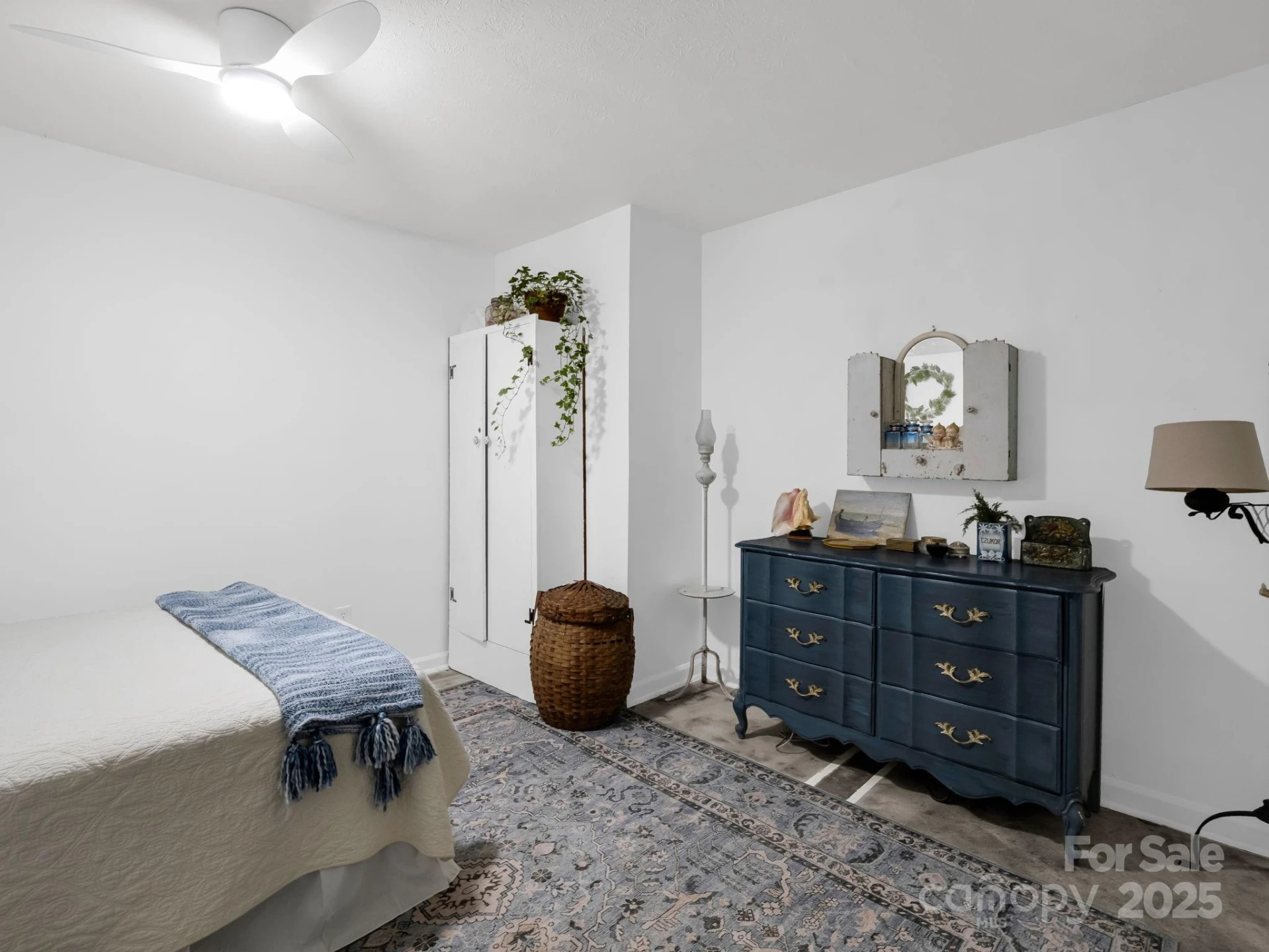 305 Grady Avenue - Photo 15