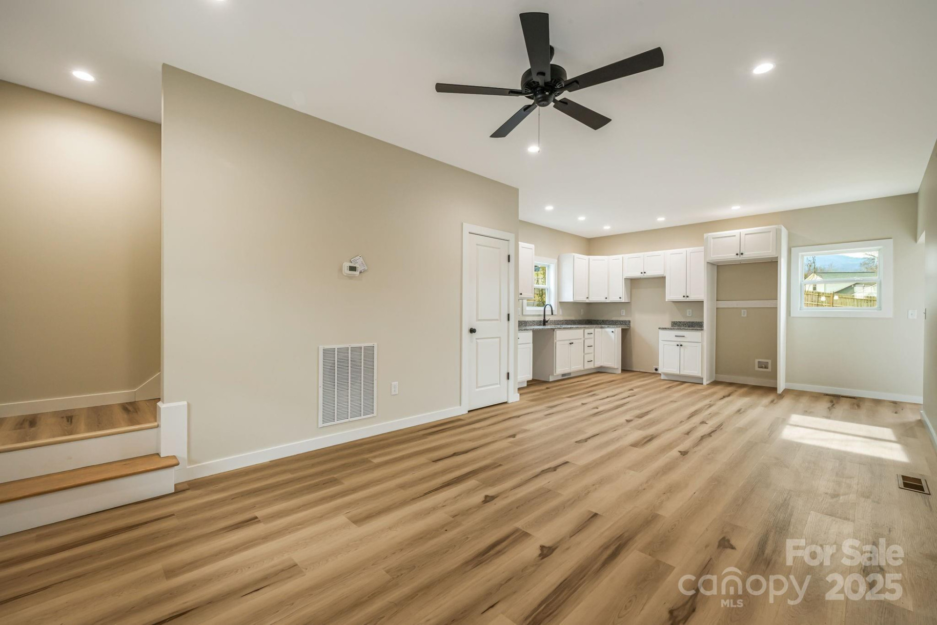 102 Babb Street - Photo 9