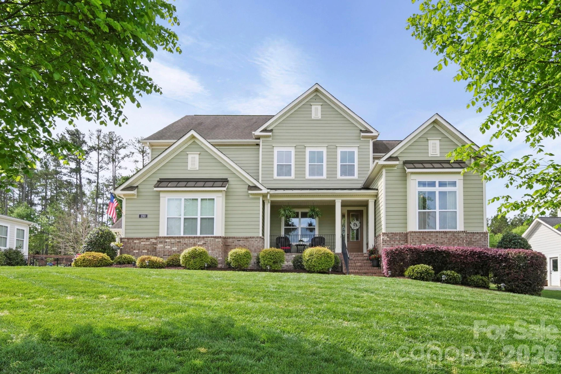 233 Monteray Oaks Circle