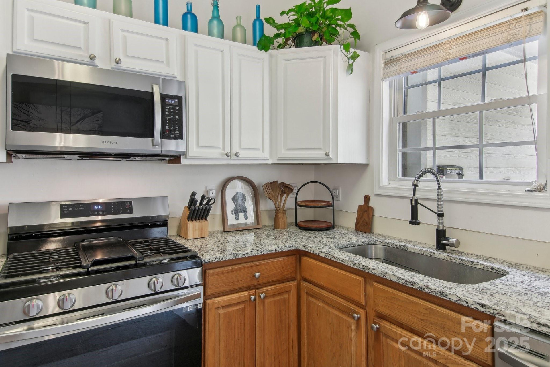 22 Rotunda Circle - Photo 14