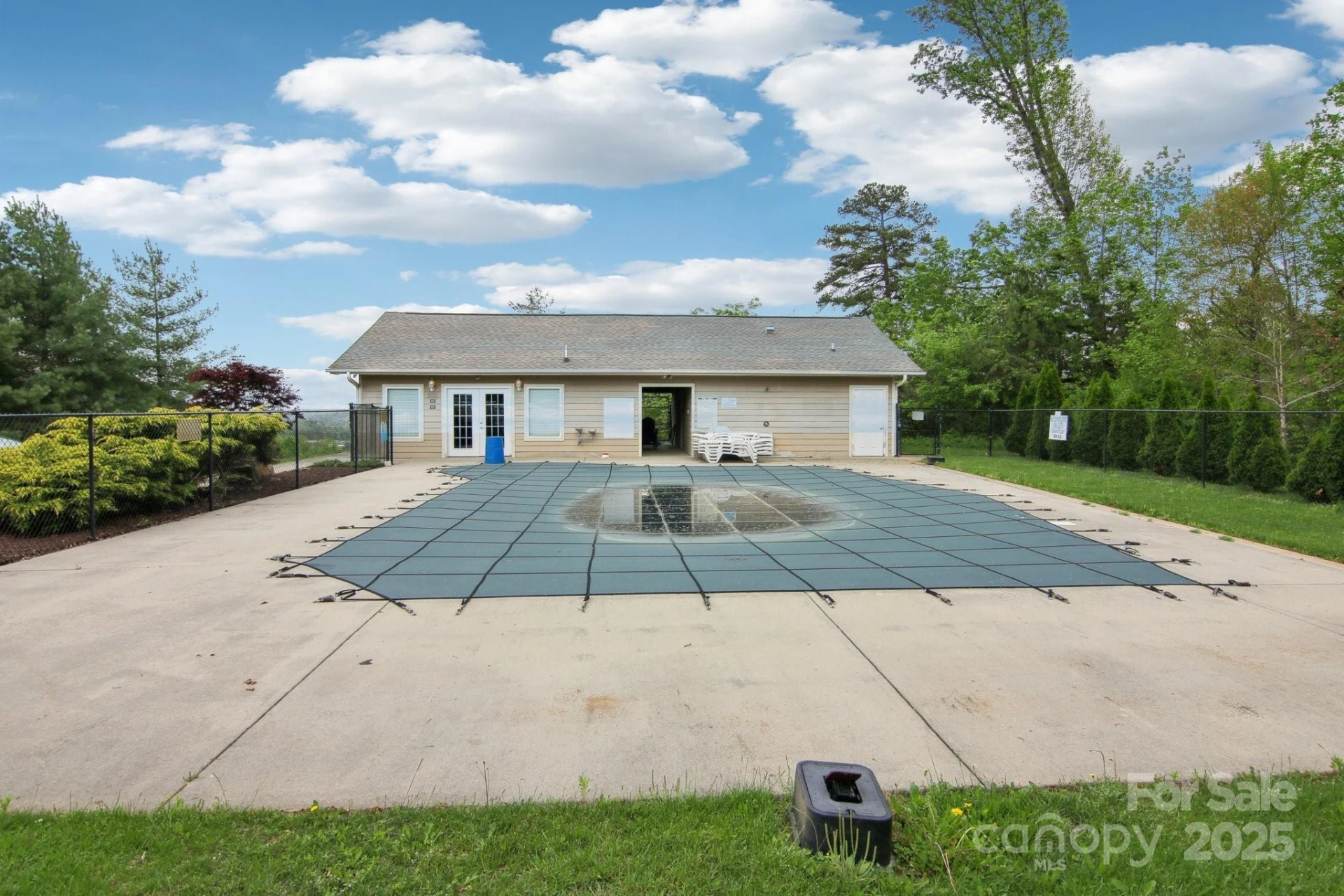 22 Rotunda Circle - Photo 34