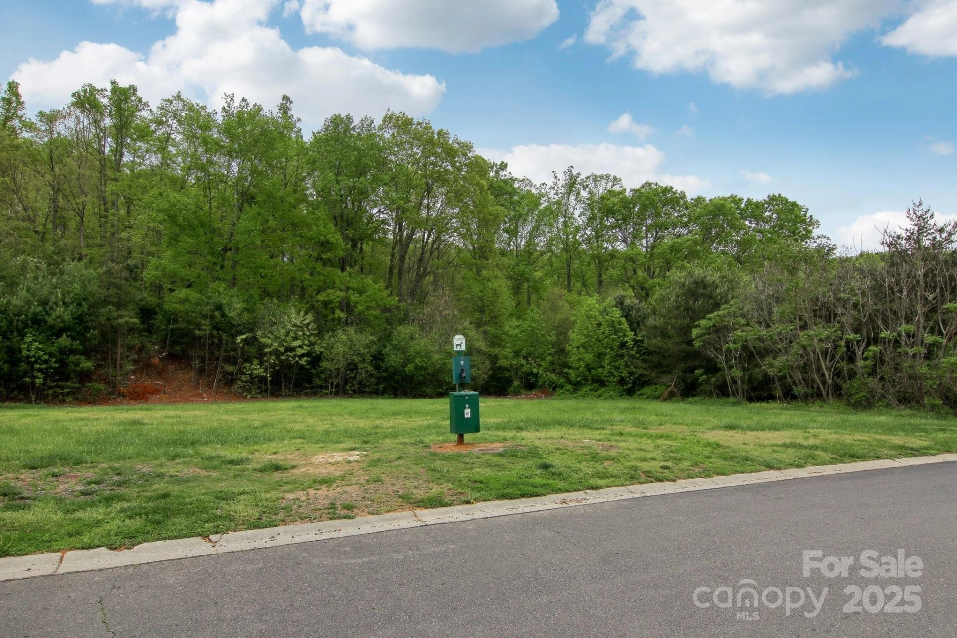 22 Rotunda Circle - Photo 36