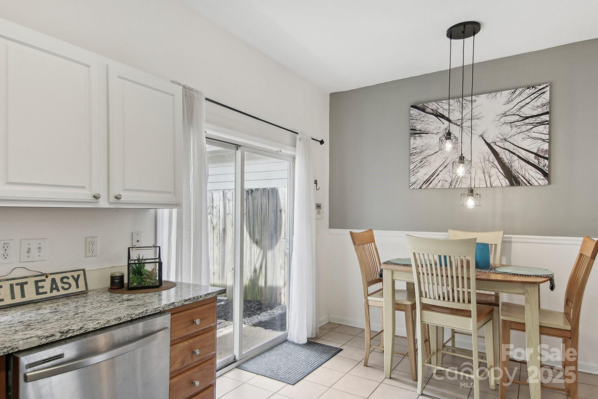 22 Rotunda Circle - Photo 10