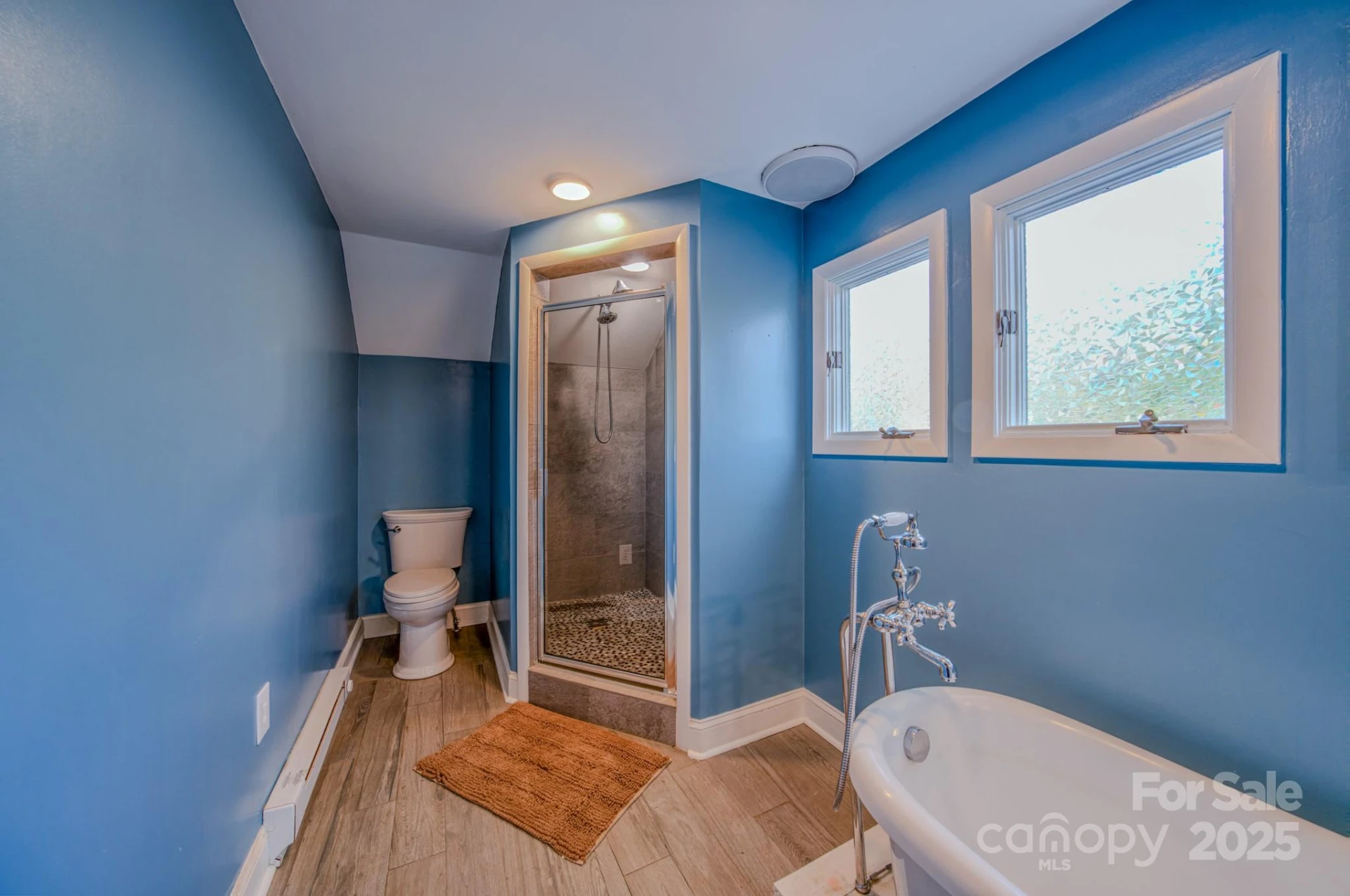 605 Country Club Drive - Photo 14