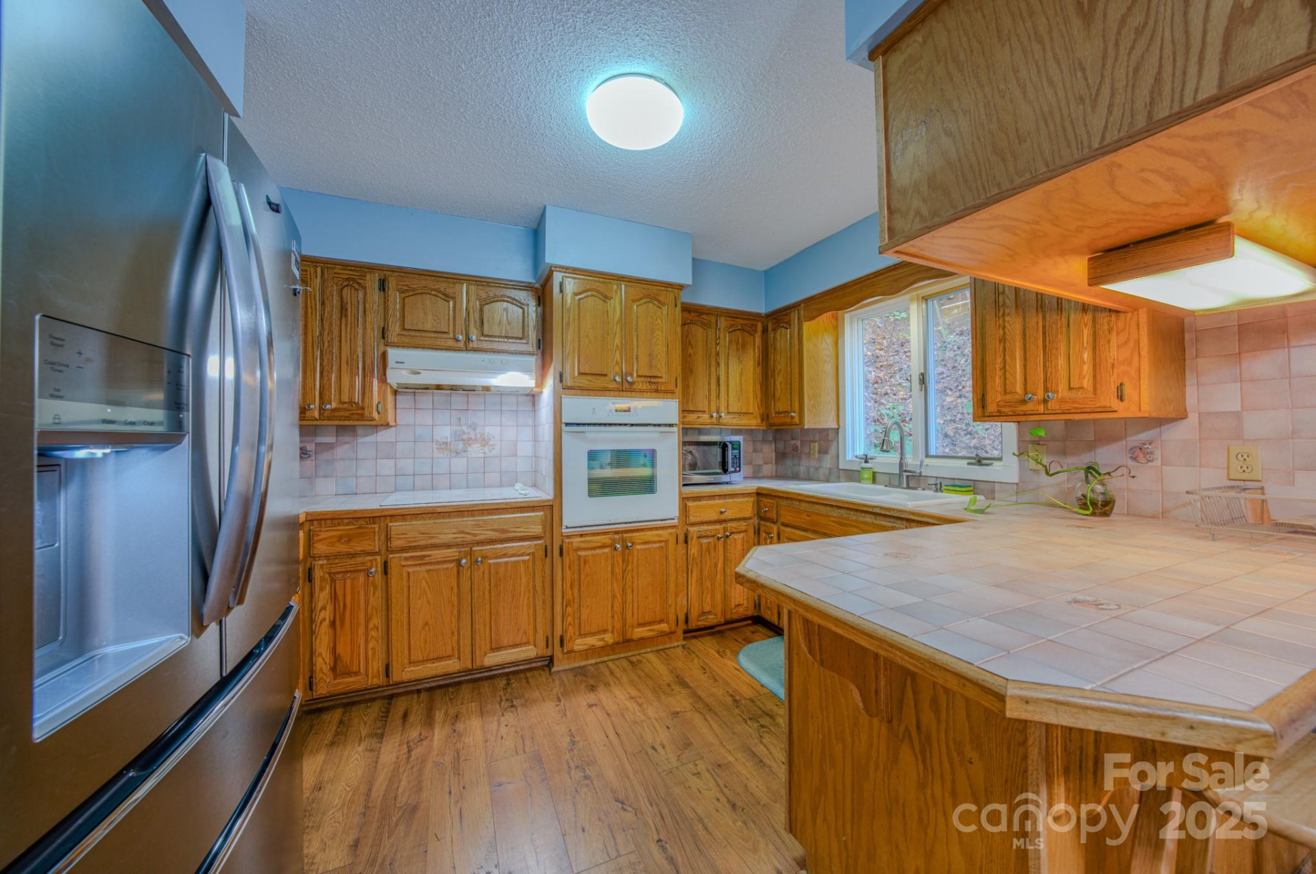 605 Country Club Drive - Photo 16