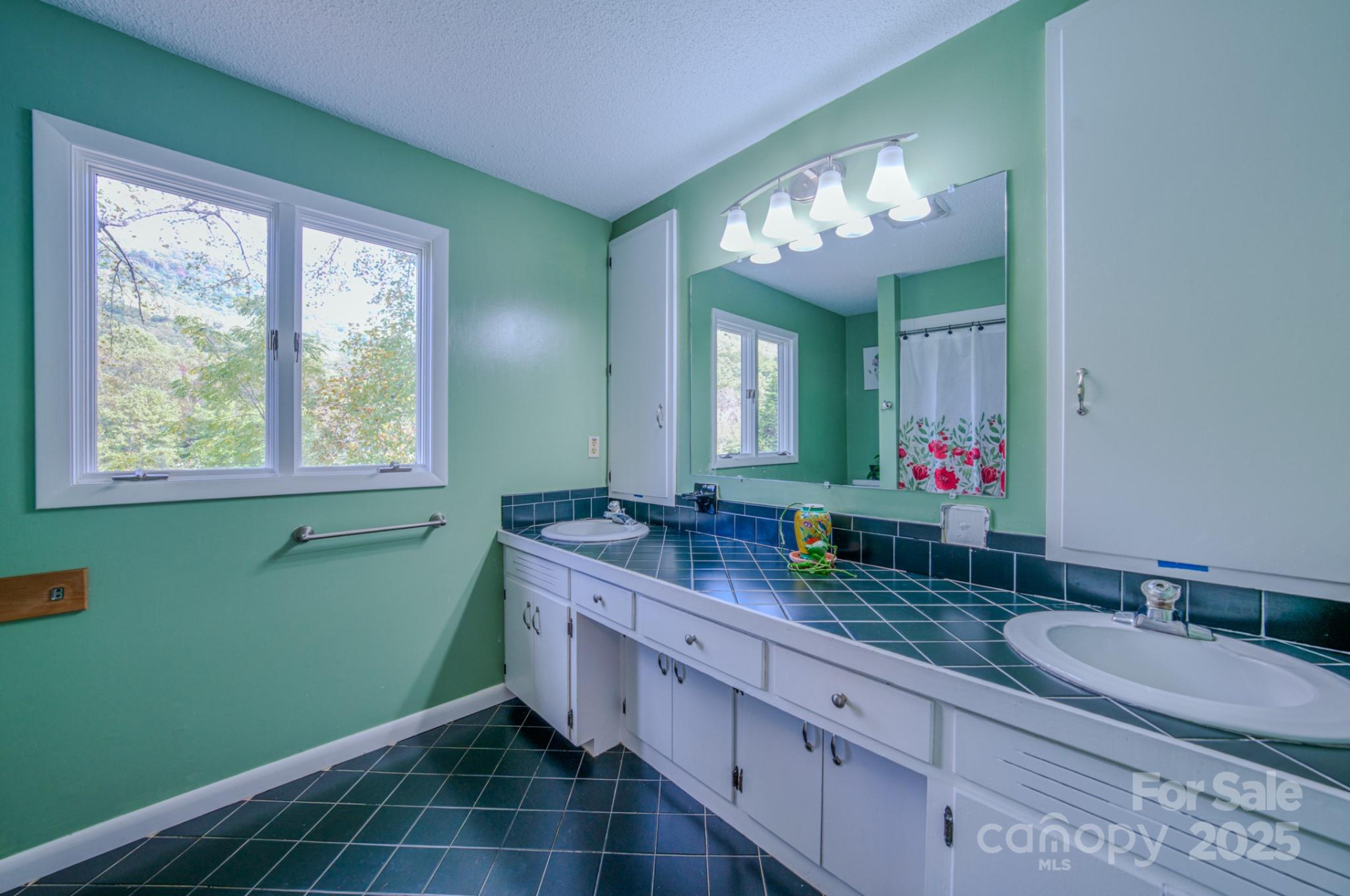 605 Country Club Drive - Photo 28