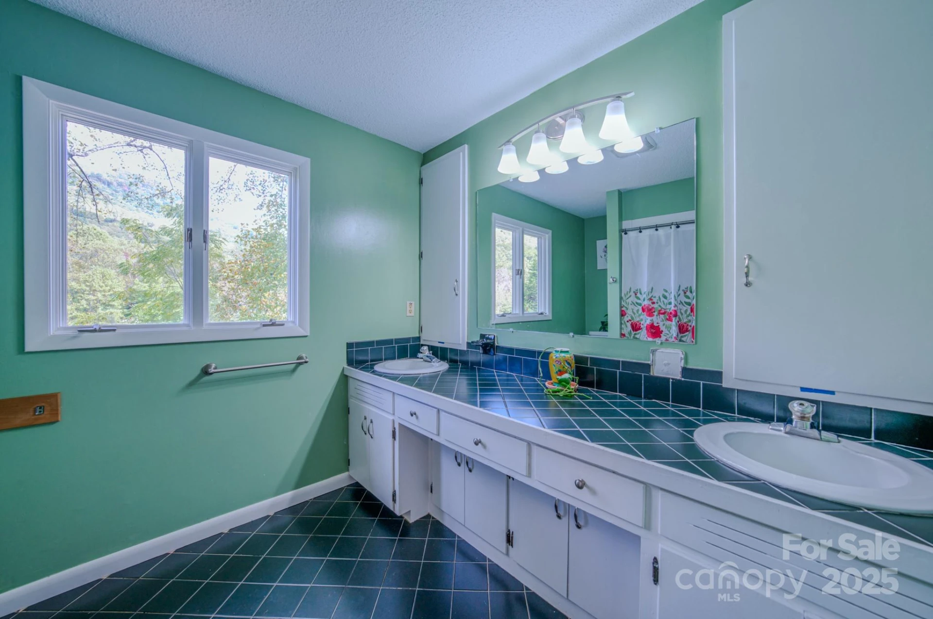 605 Country Club Drive - Photo 28
