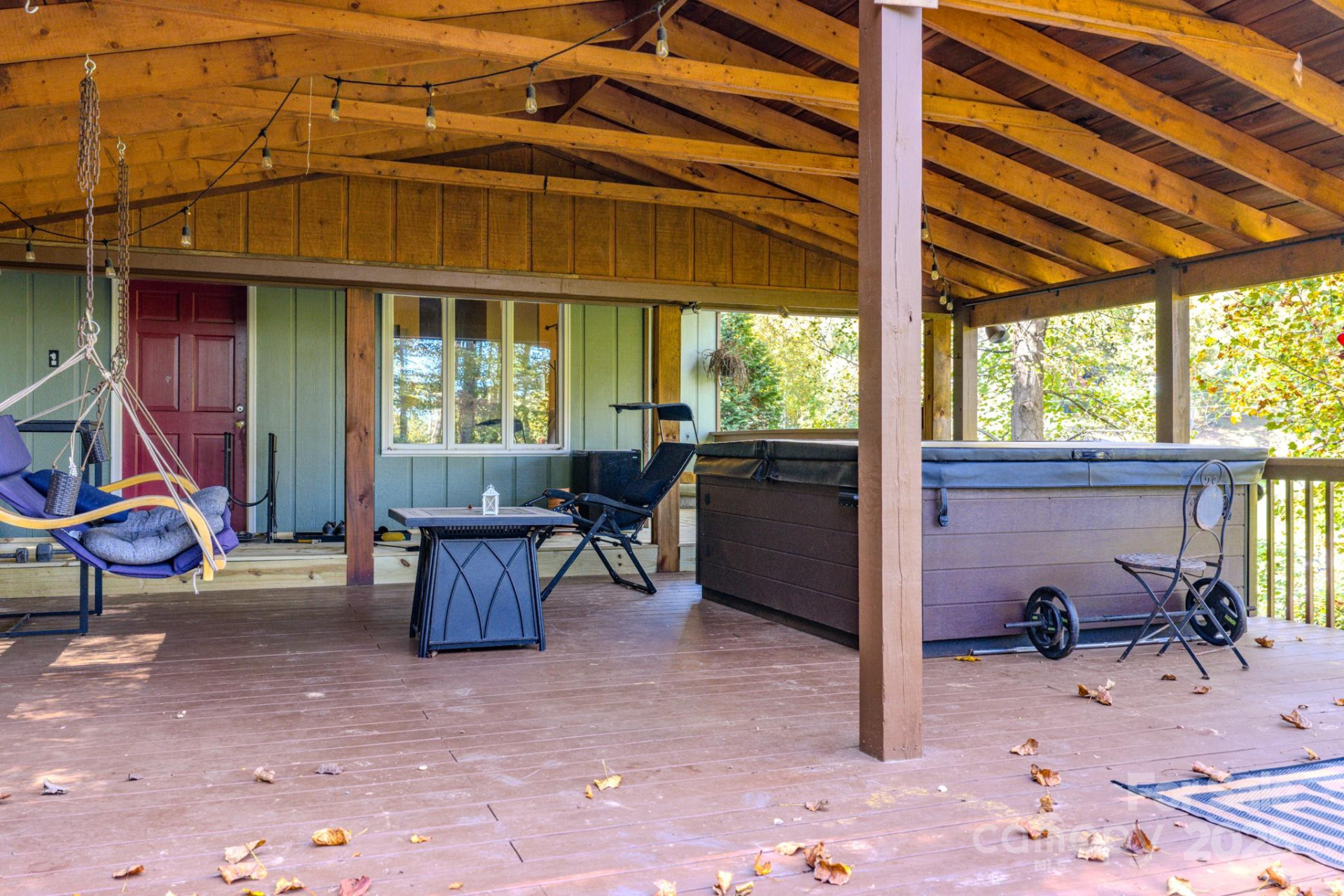 605 Country Club Drive - Photo 4