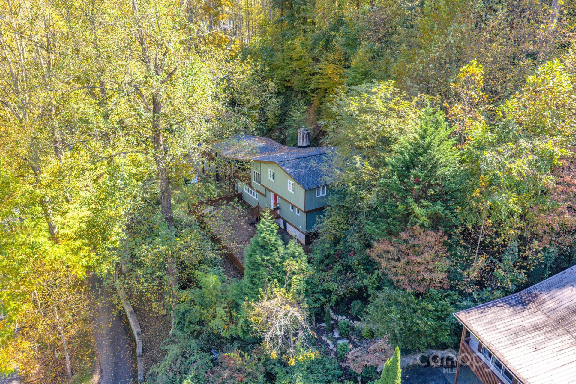 605 Country Club Drive - Photo 37