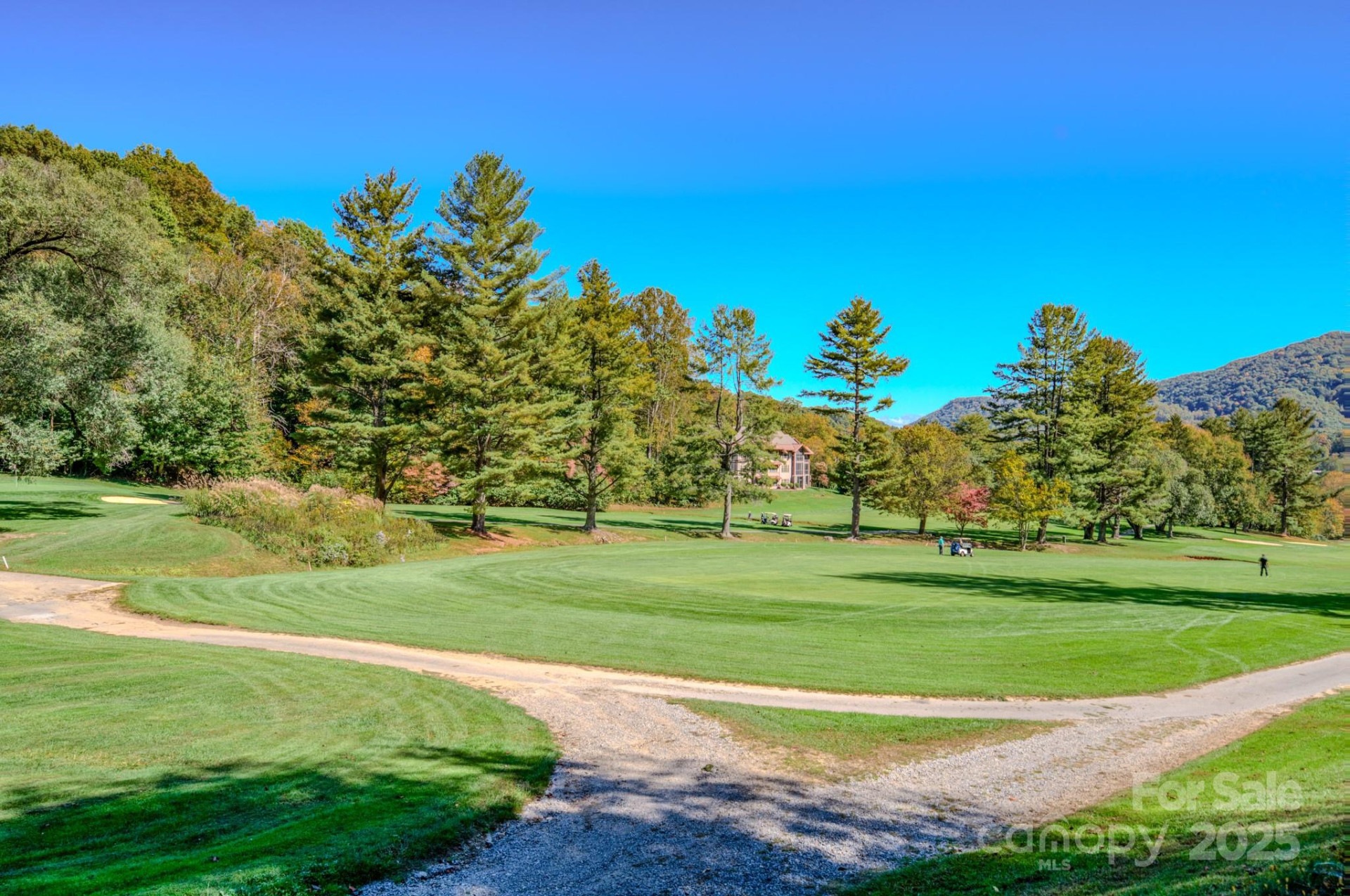 605 Country Club Drive - Photo 40