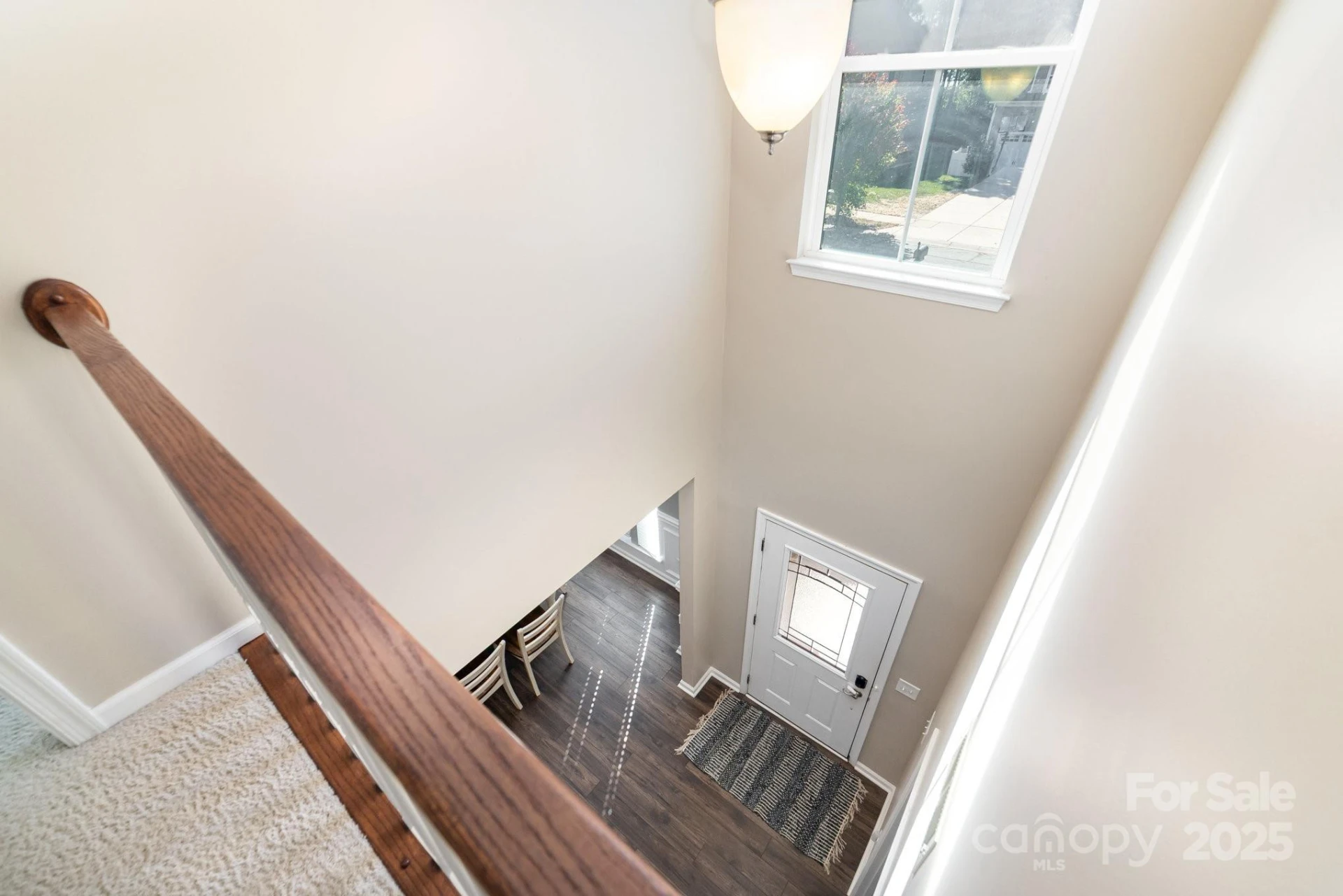 2677 Kinsley Avenue - Photo 3