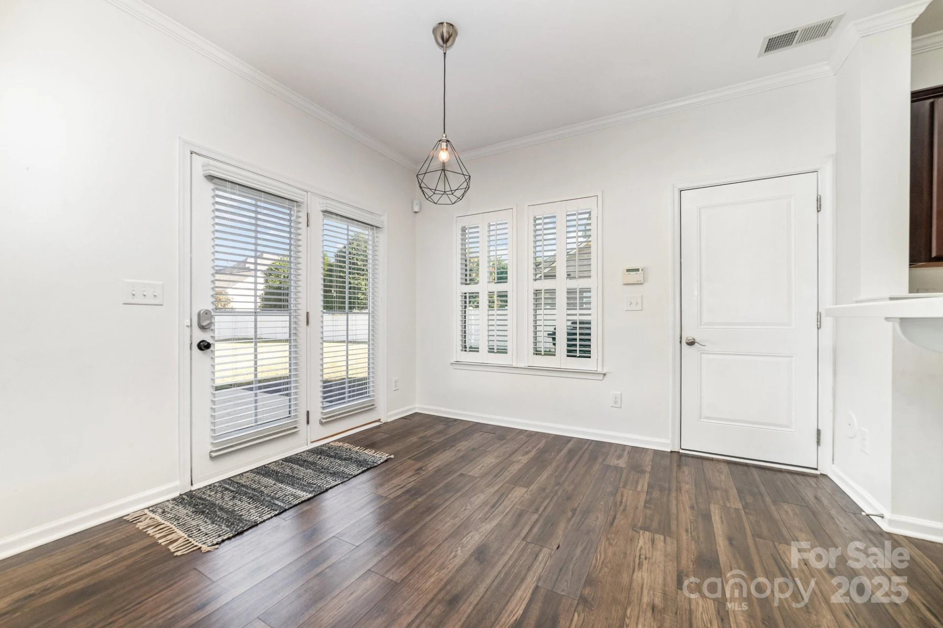 2677 Kinsley Avenue - Photo 8