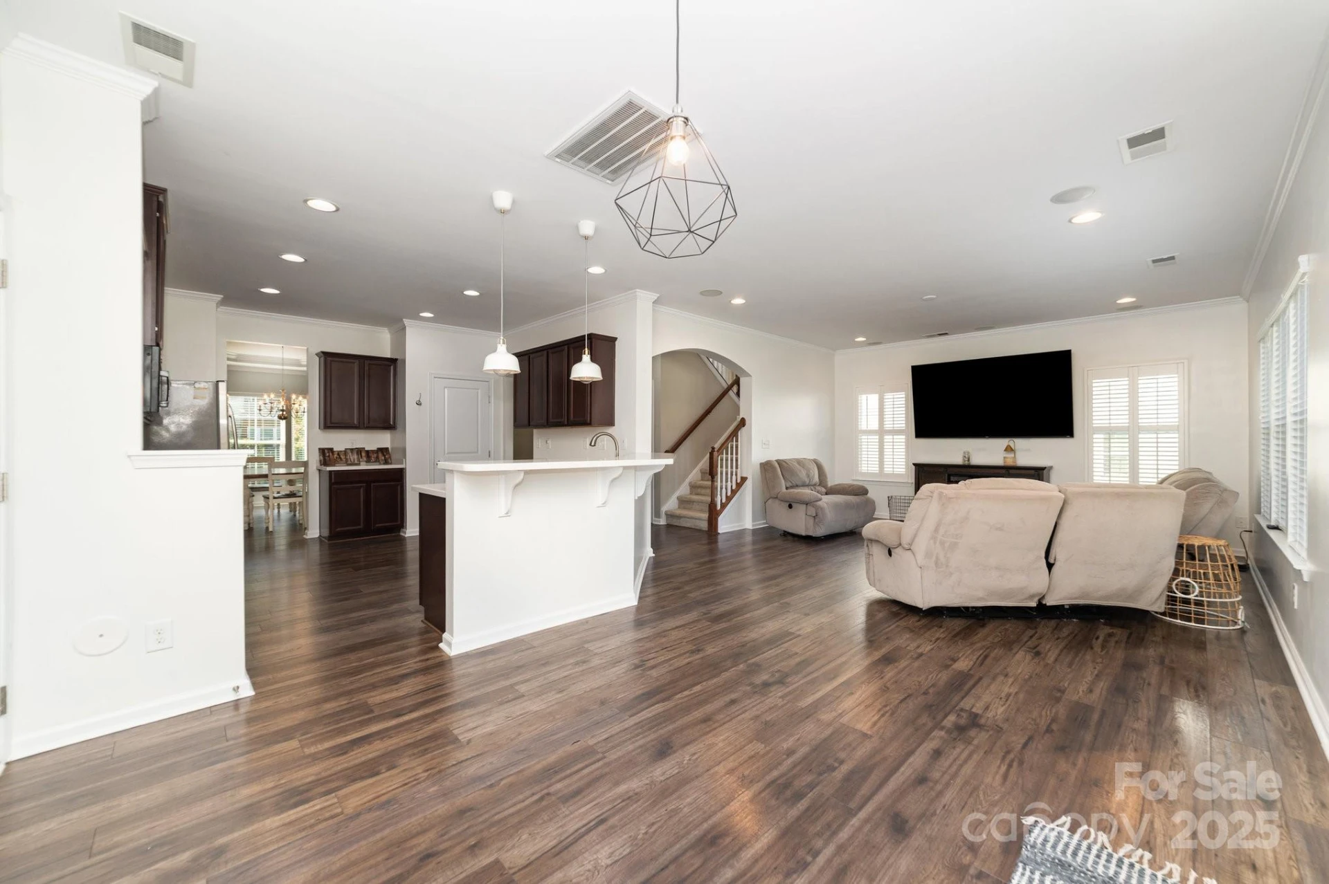 2677 Kinsley Avenue - Photo 9